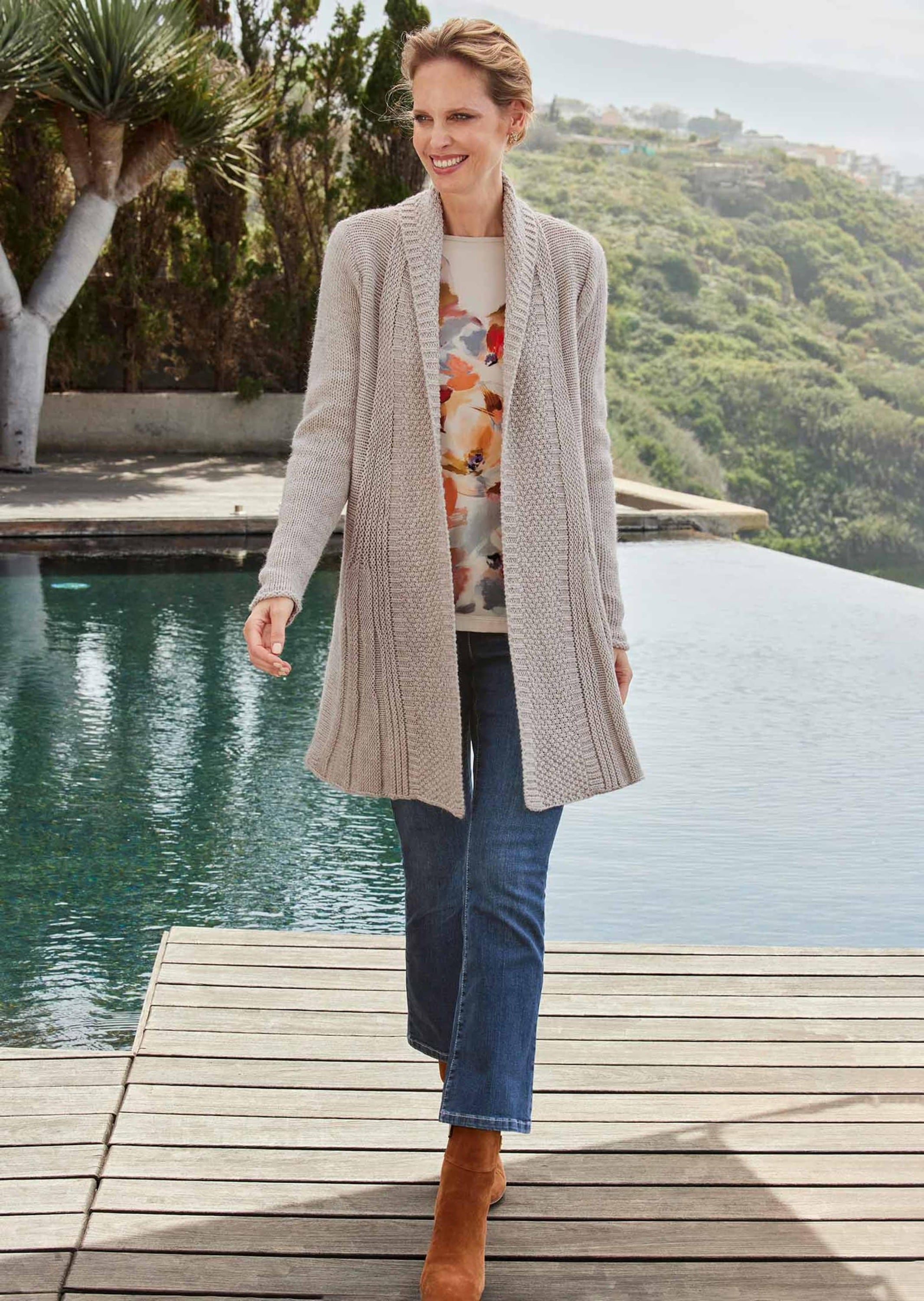 GOLDNER Strickjacke »Kurzgröße Supersofte ausgestellte Strickjacke« Ohne