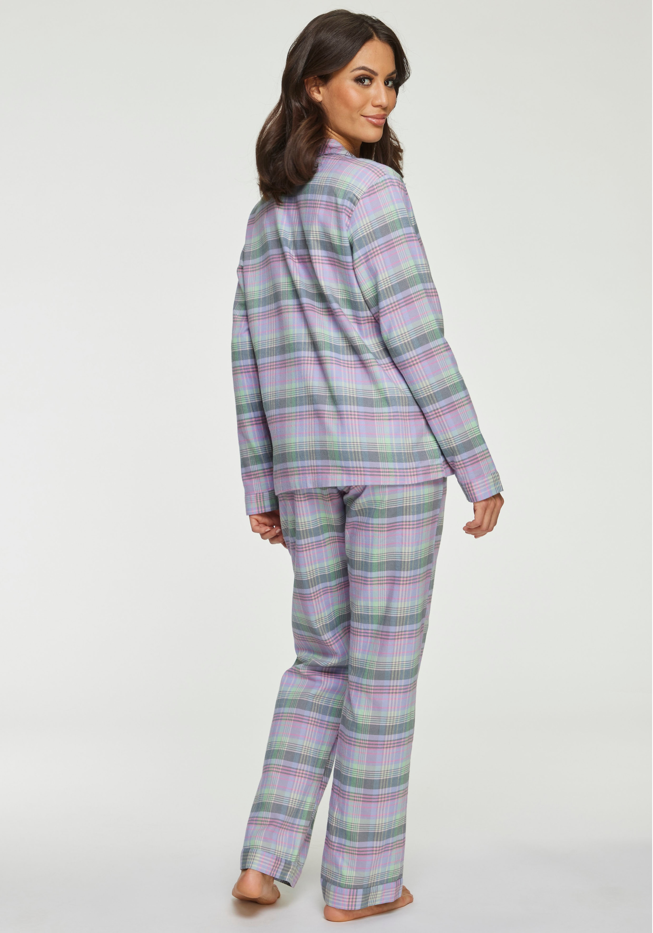 Vivance Dreams Pyjama 2-teilig, 2 aus kuschelig weichem Flanell