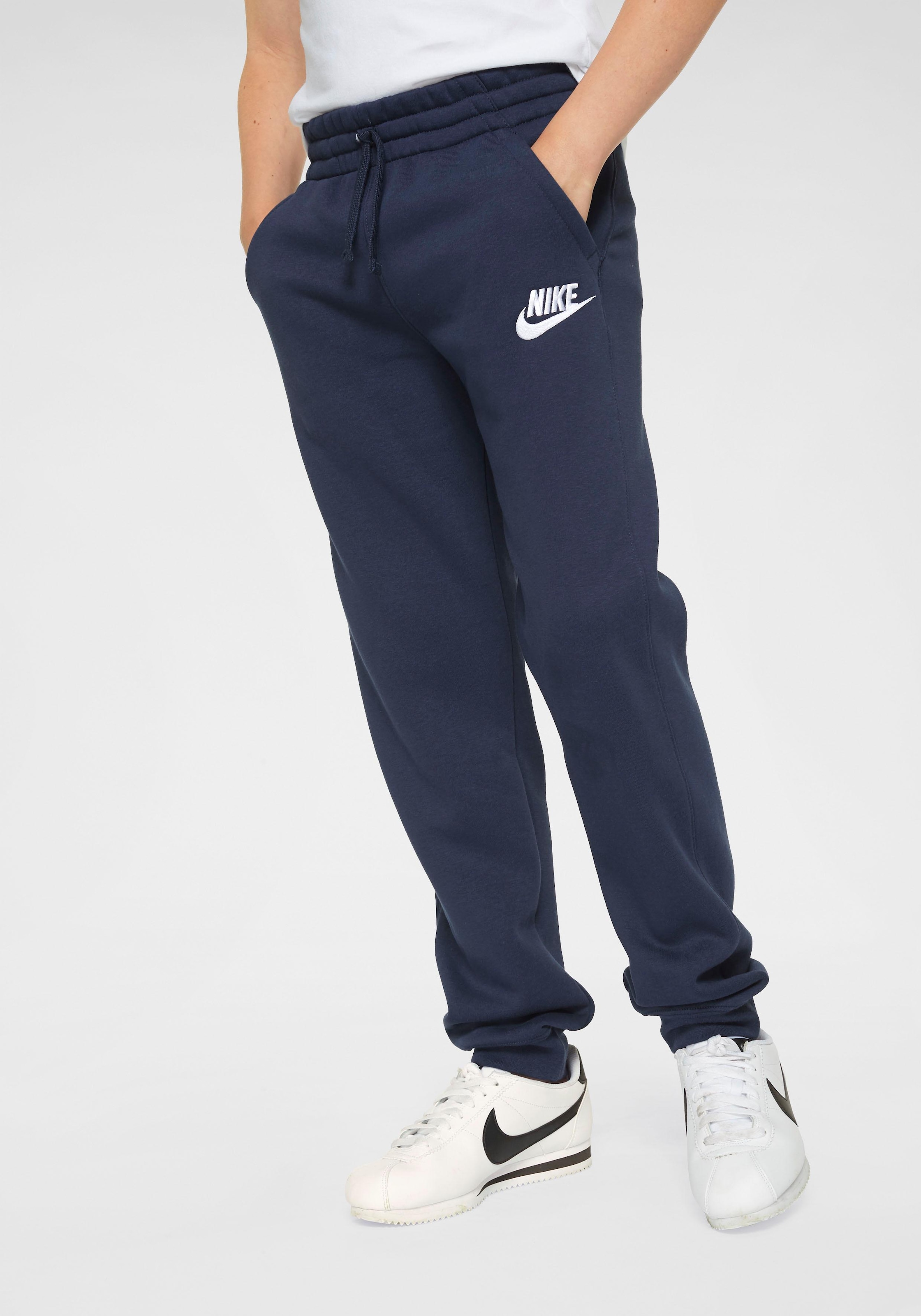 Nike Sportswear Jogginghose »B PANT« JOGGER FLEECE bei CLUB NSW