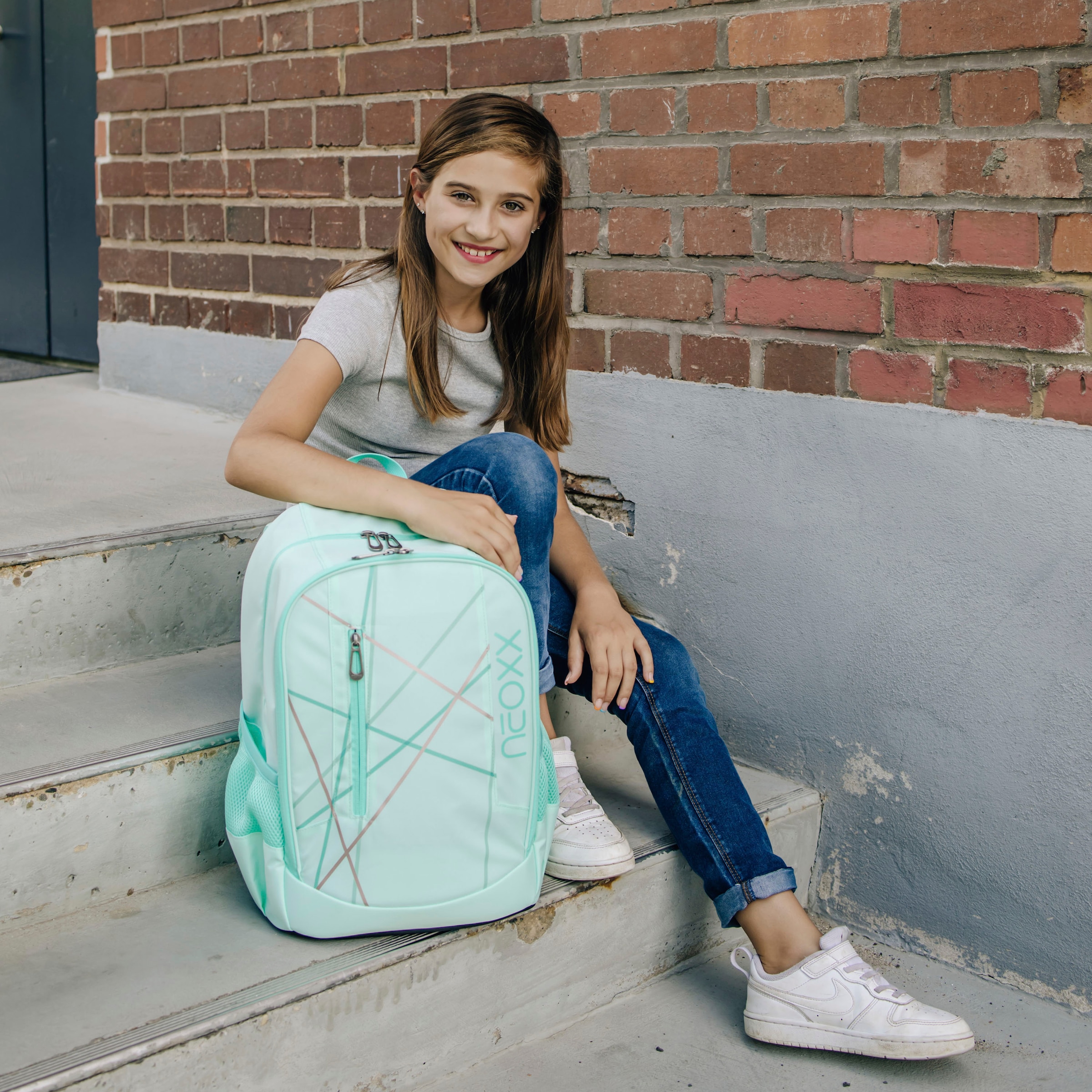 neoxx Schulrucksack »Flow, Mint To Be«, teilweise aus recyceltem Material