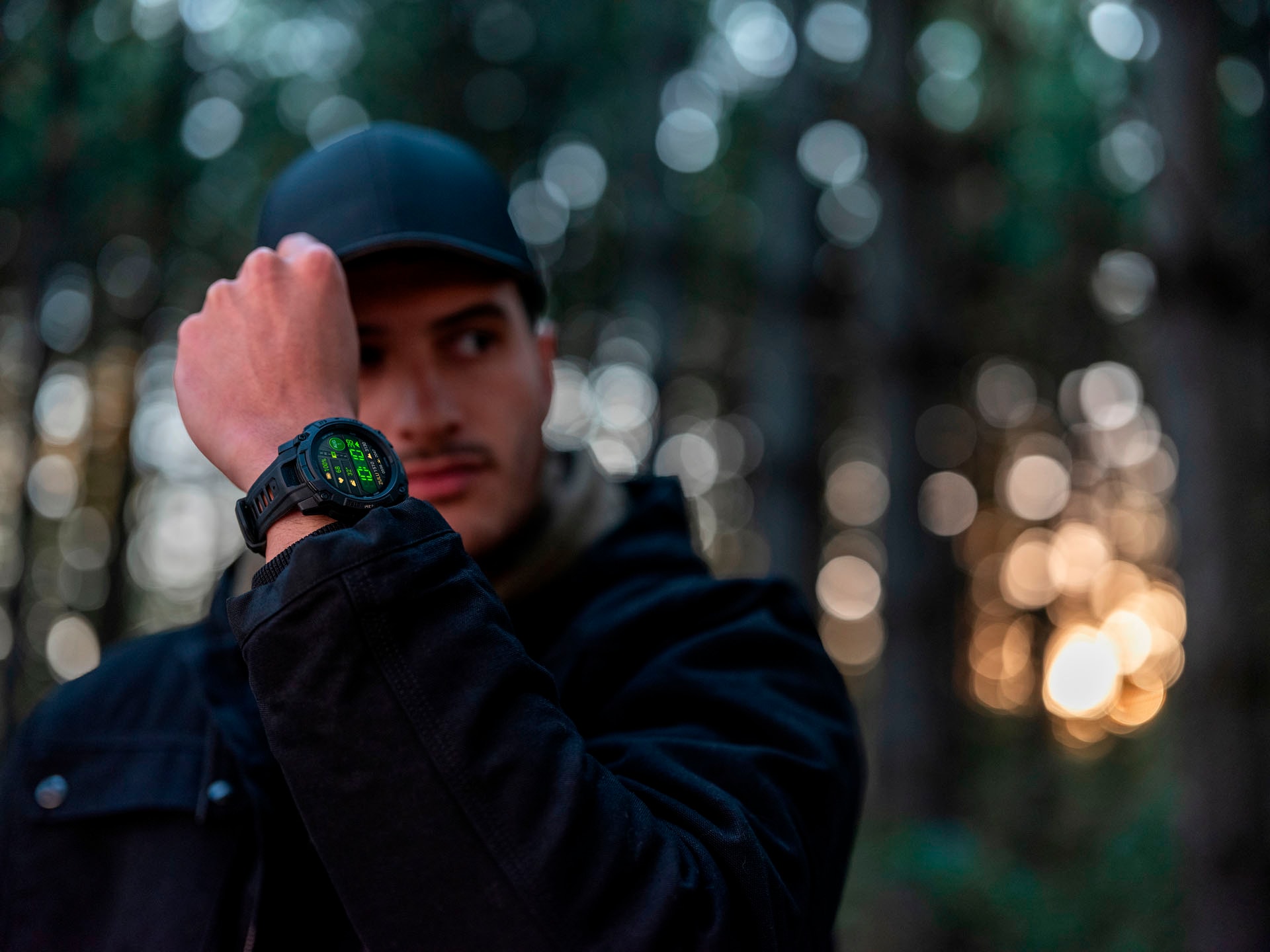 Garmin Smartwatch »Instinct 3 AMOLED 50 mm Tactical Edition« (3,3 cm / 1,3 ″) Garmin