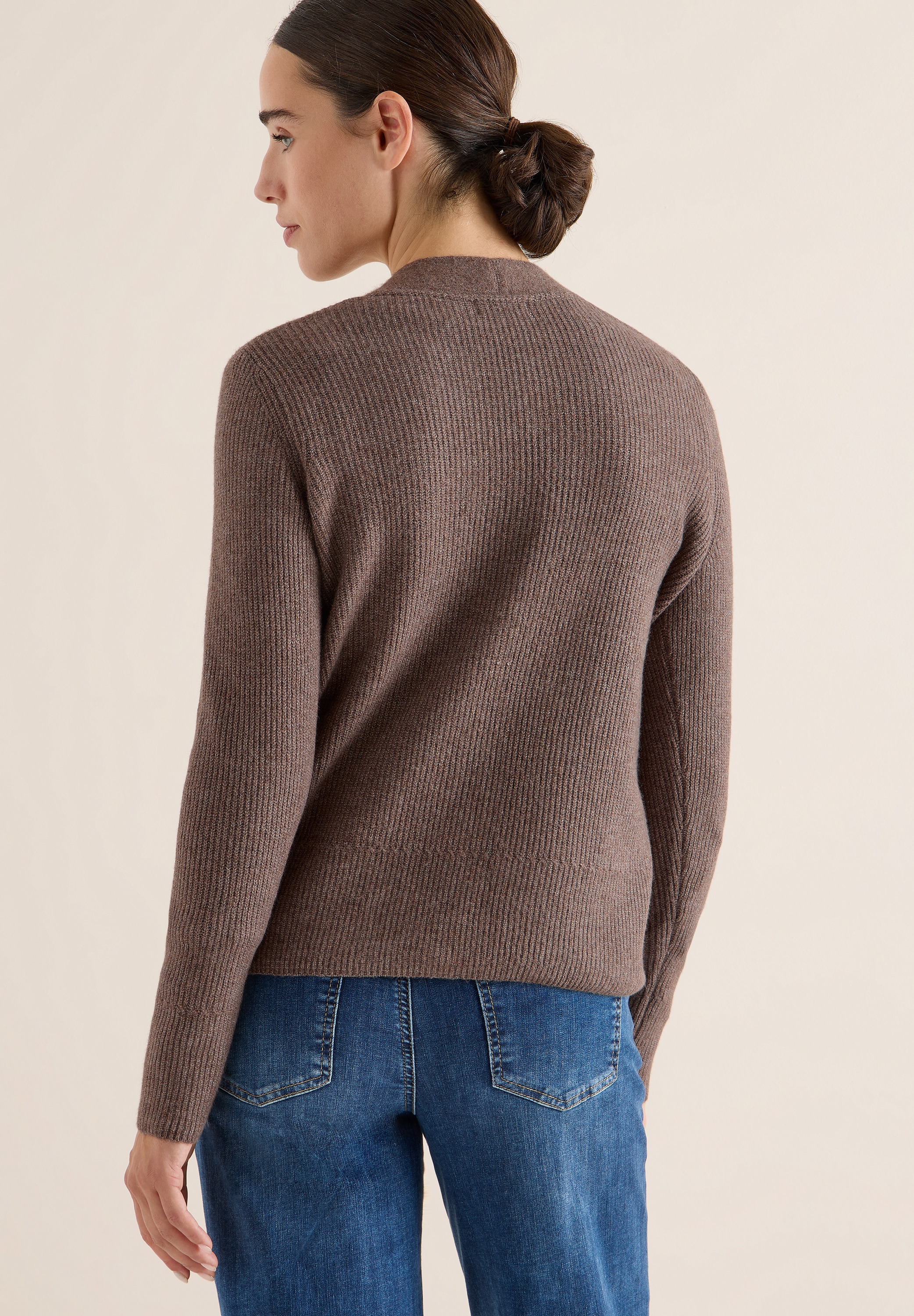 Cecil Cardigan mit Strukturdetail und Knopfleiste