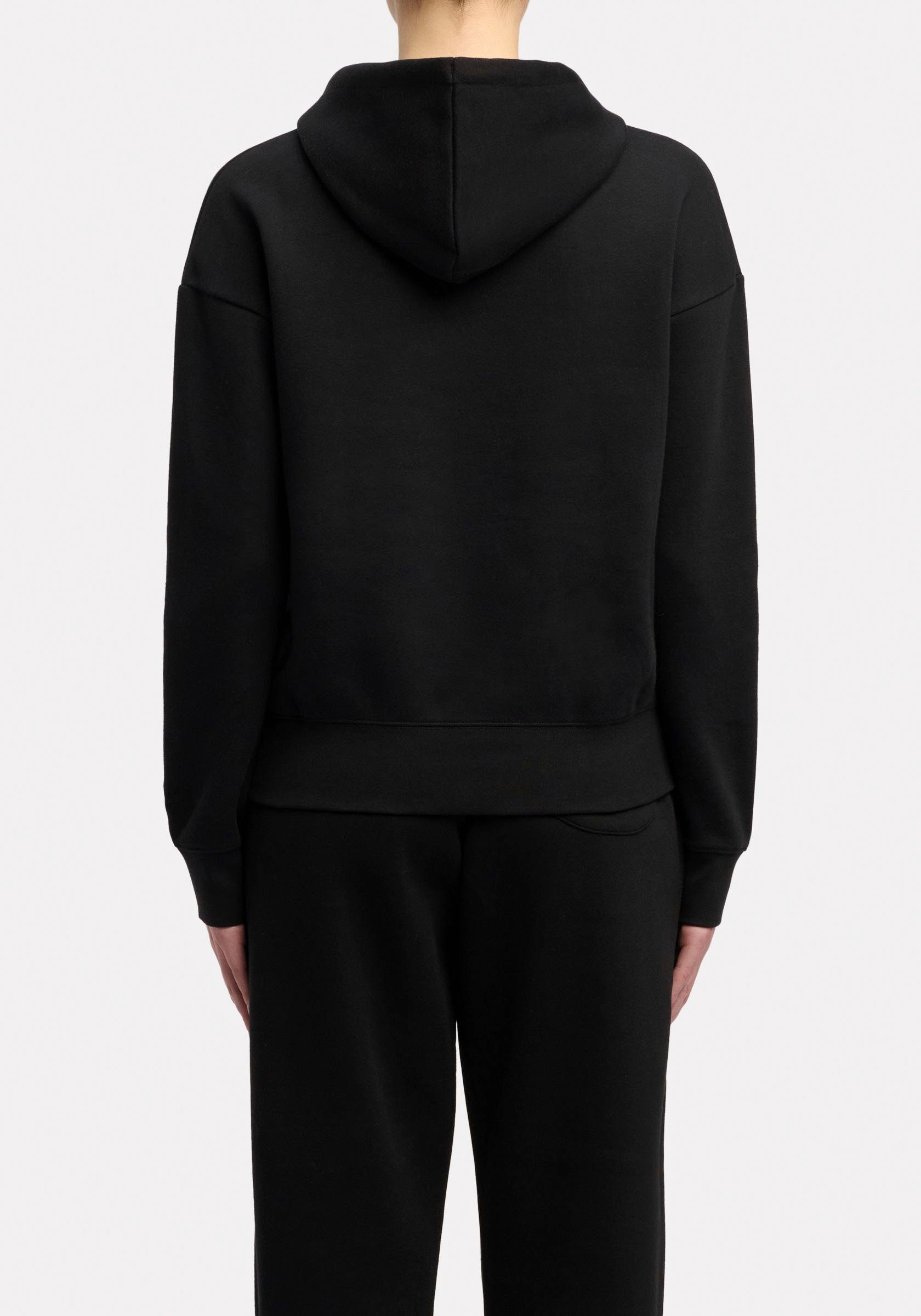 Reebok Kapuzensweatshirt »APRIL OVERHEAD HOODY«, mit Kapuze, aus Baumwolle und Polyester
