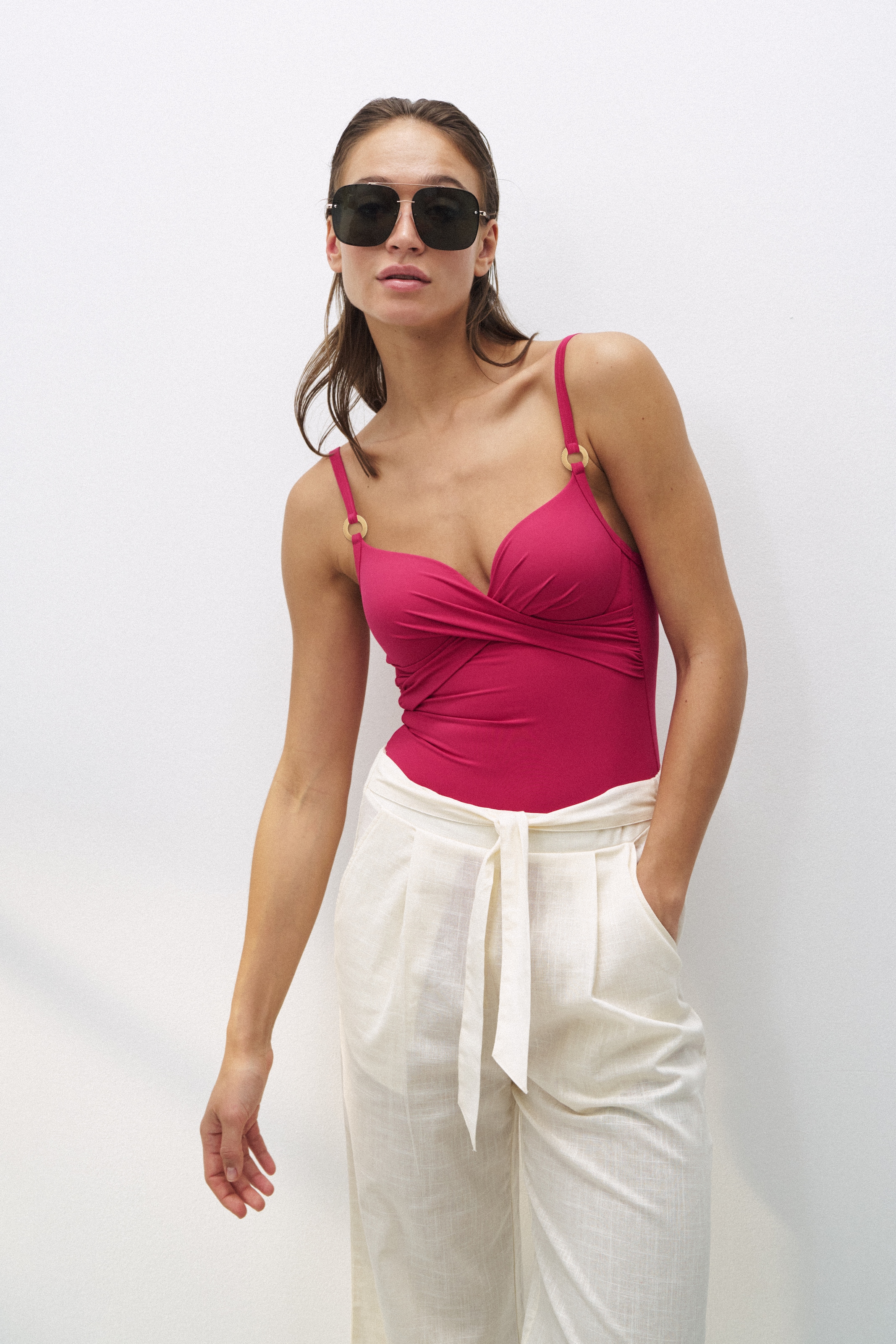 Triumph Badeanzug »Summer Twist OWP«, Eleganz und Komfort