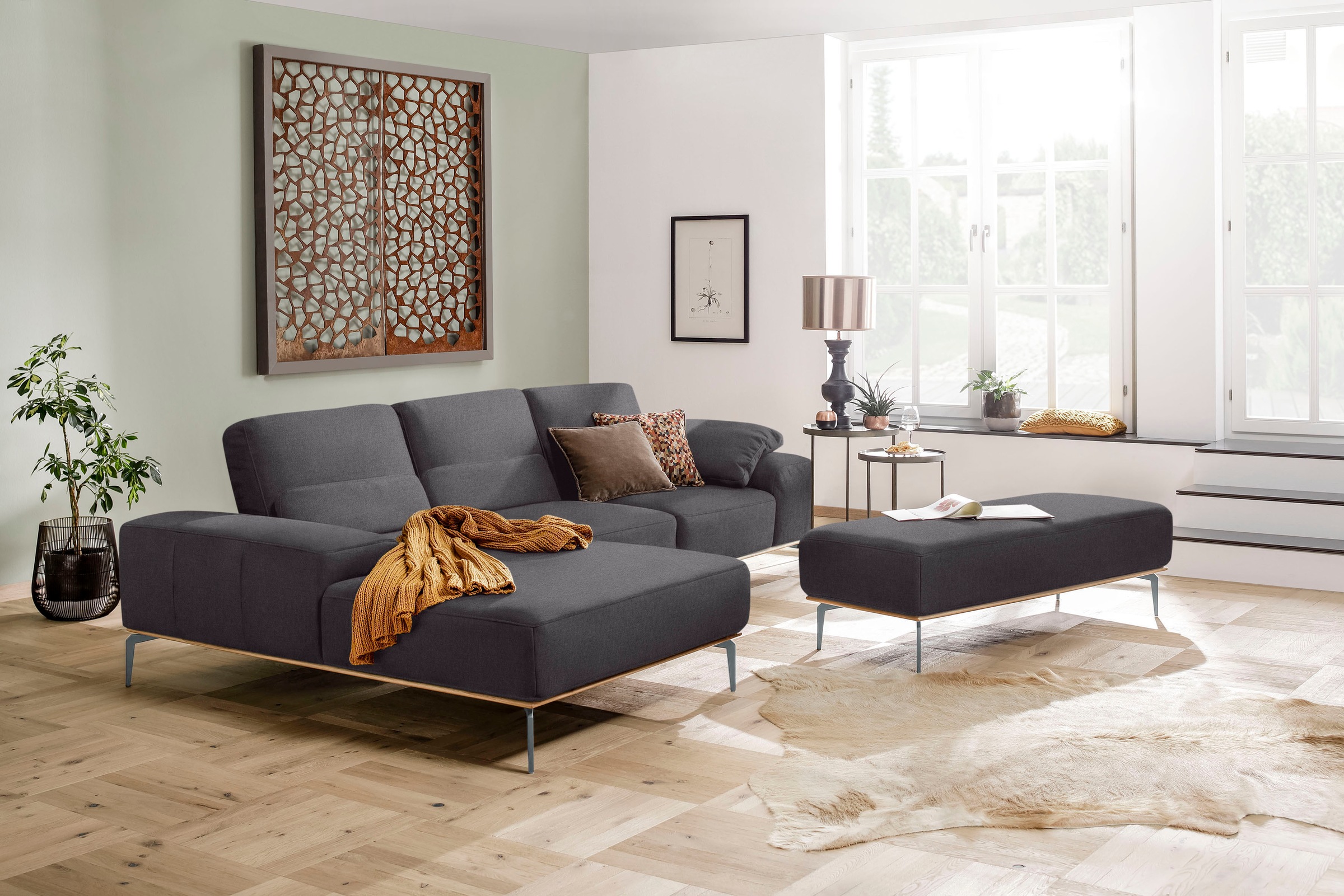 W.SCHILLIG Polsterhocker »run«, mit elegantem Holzsockel, Füße in Silber matt, Breite 150 cm