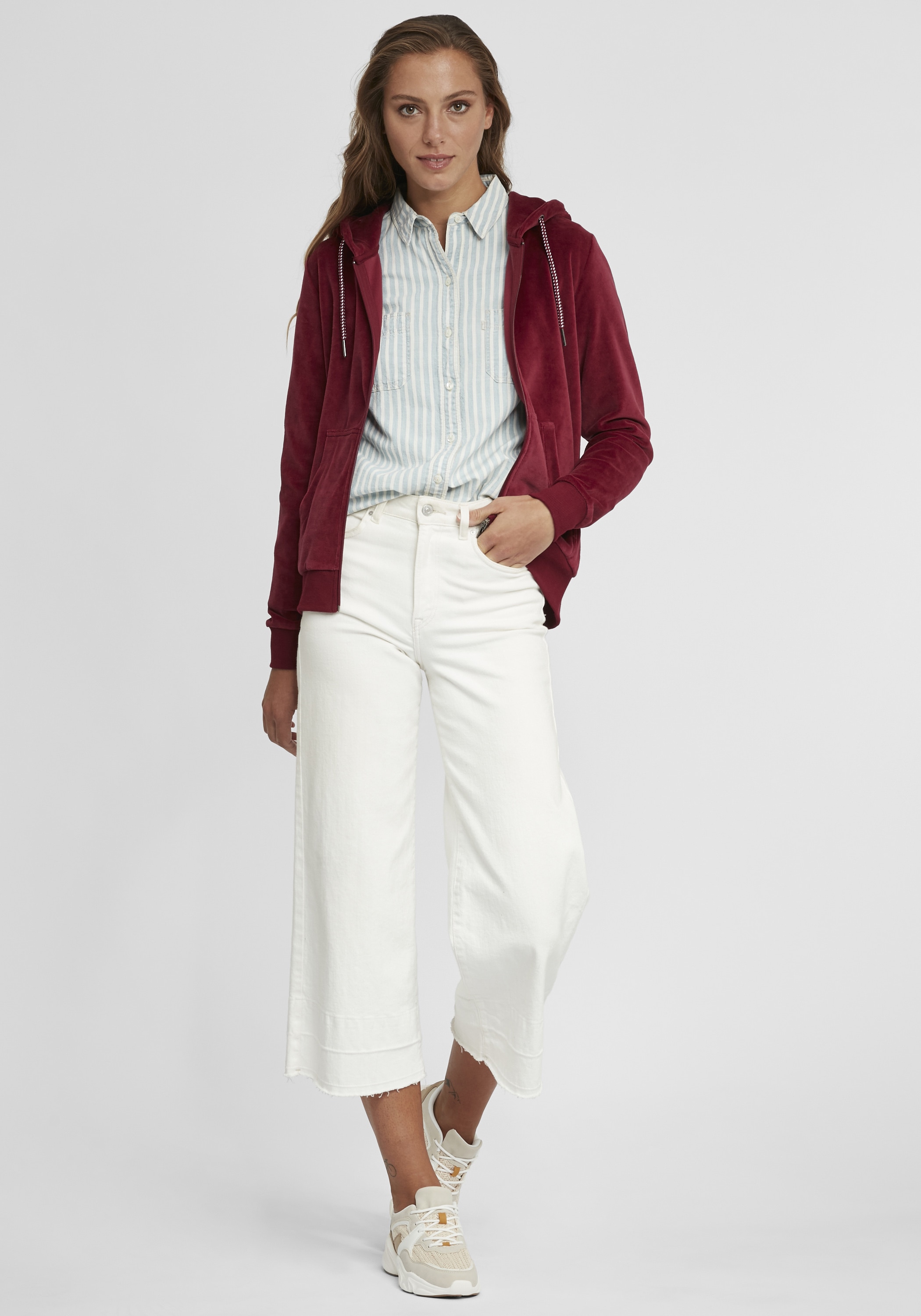 OXMO Kapuzensweatjacke »Kapuzensweatjacke OXVicky«