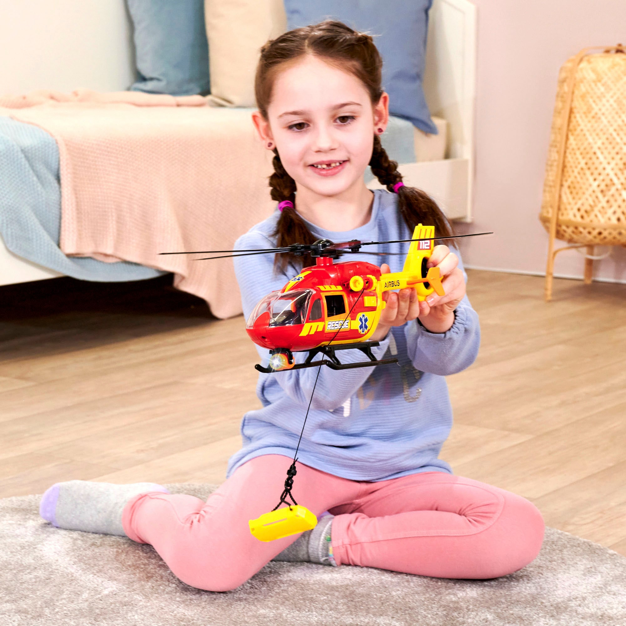 Dickie Toys Spielzeug-Hubschrauber »Ambulance Helicopter«, mit Licht und Sound