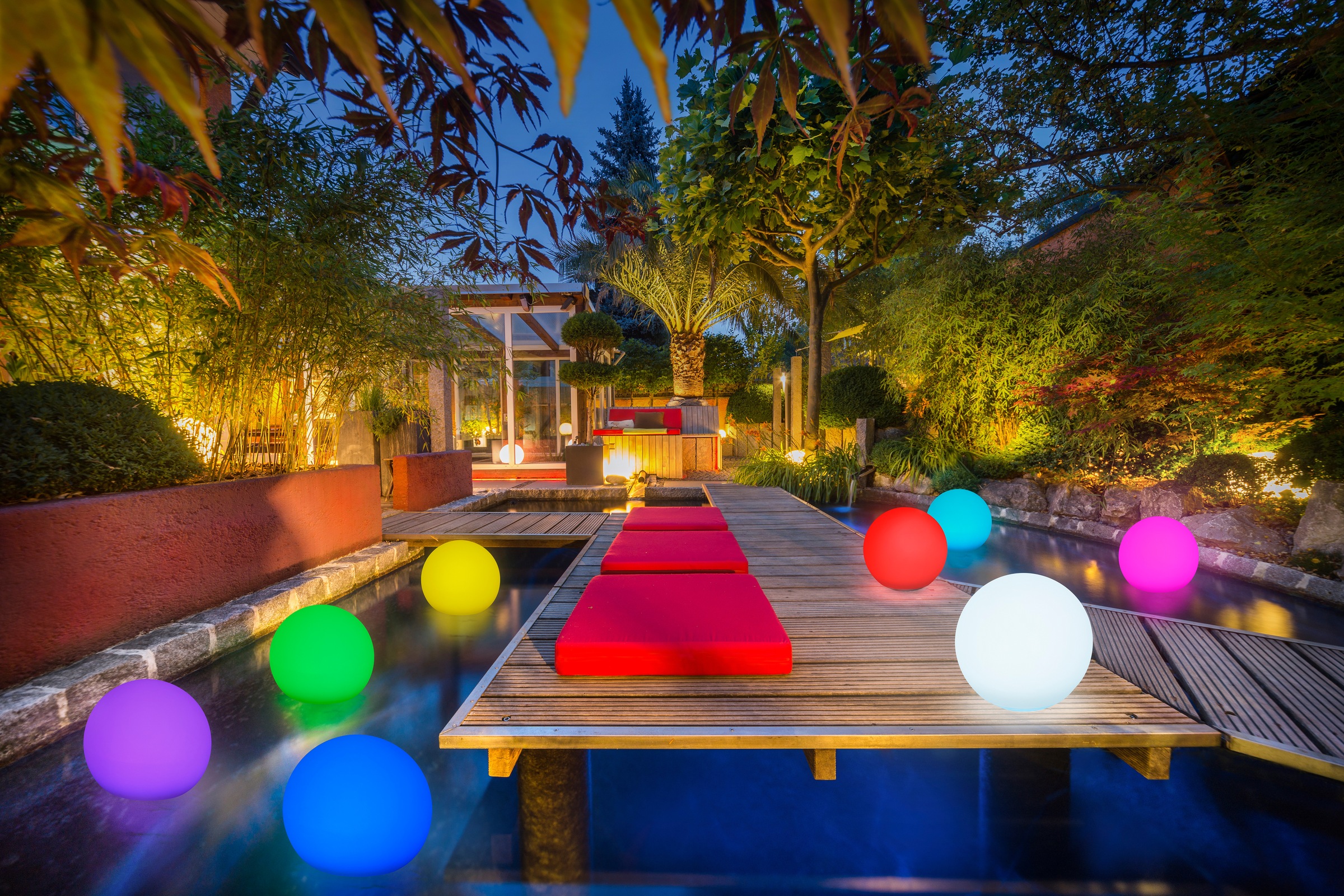 my home LED Solarleuchte »Orlaith, LED-Solar Kugelleuchte Ø 30 cm« LED-Modul 1 Stk. RGB | Warmweiß mit Erdspieß