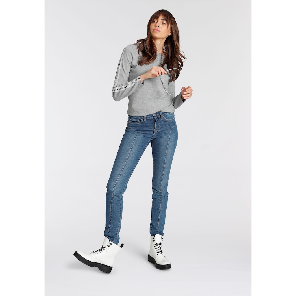 Arizona Slim-fit-Jeans, mit modischen Nahtverläufen auf der Front - NEUE KOLLEKTION