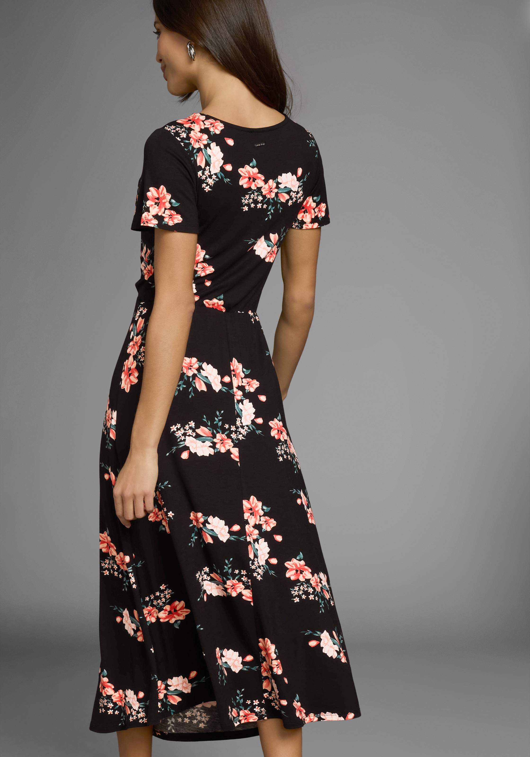 Laura Scott Sommerkleid, mit romantischem Blumendruck und Raffung, Midikleid - NEUE KOLLEKTION