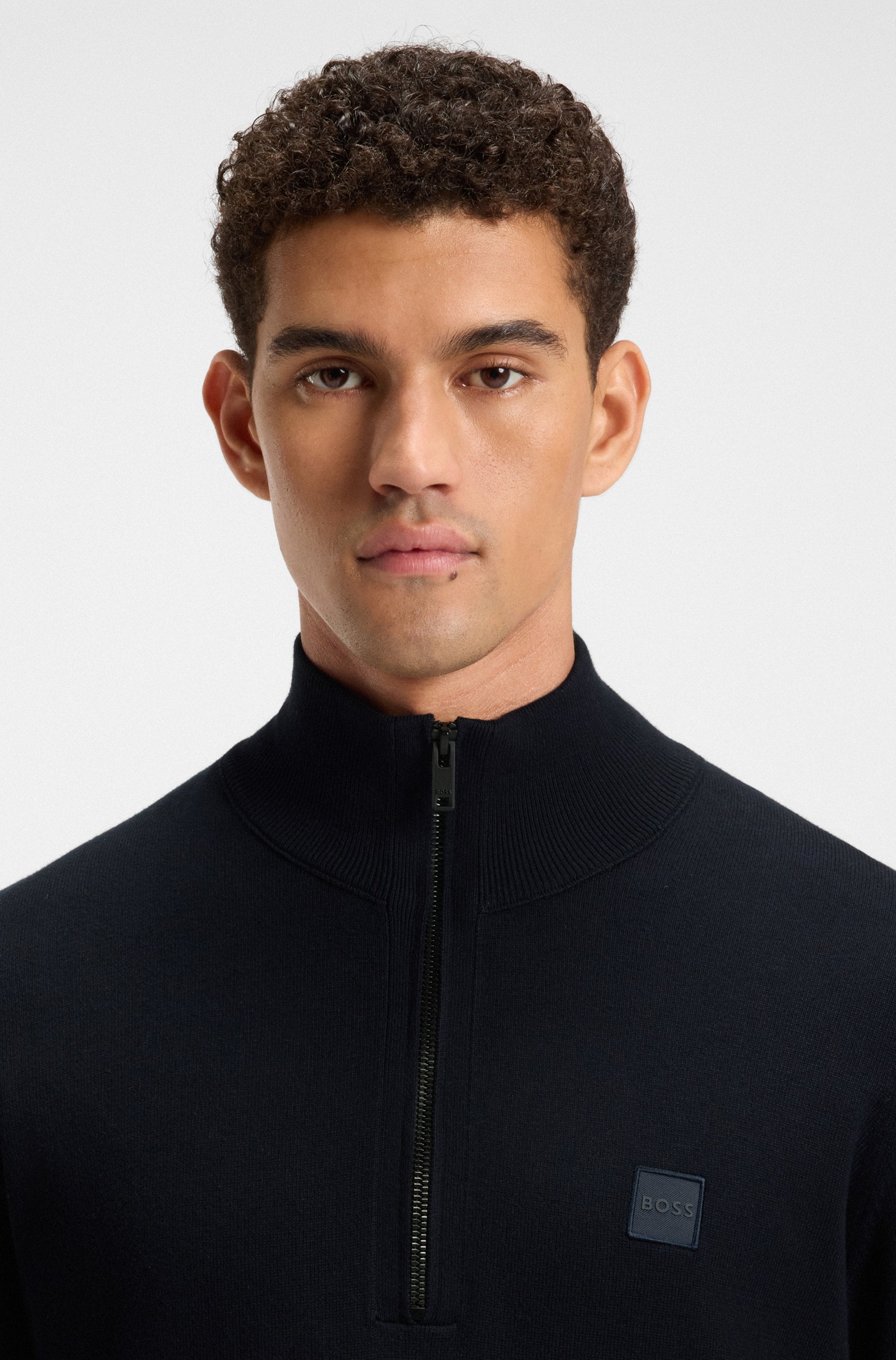 BOSS ORANGE Rollkragenpullover »Kanobix« Regular fit, Stehkragen mit Reißverschluss, Ton-in-Ton Logo