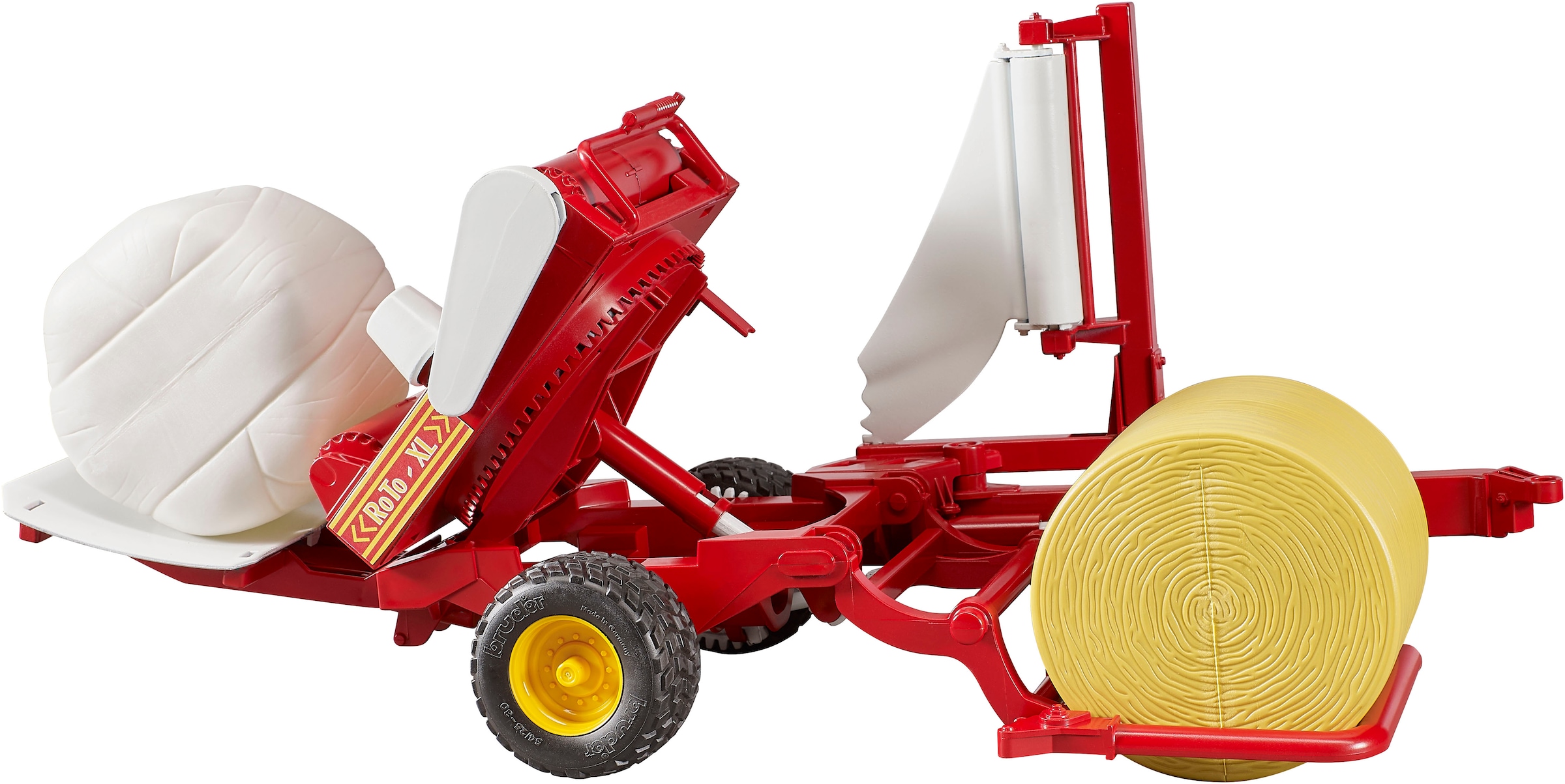 Bruder® Spielzeug-Landmaschine »Ballenwickler 38 cm mit Rundballen ocker/weiss (02122)« Made in Europe