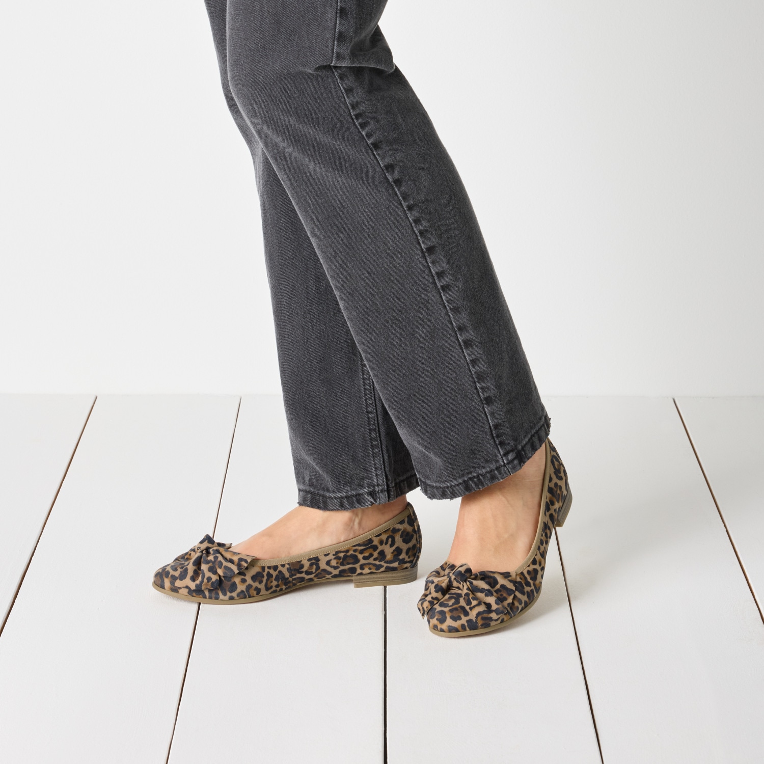 Tamaris Ballerina  , Blockabsatz, Businessschuh, Schlupfschuh hat eine schmale Form