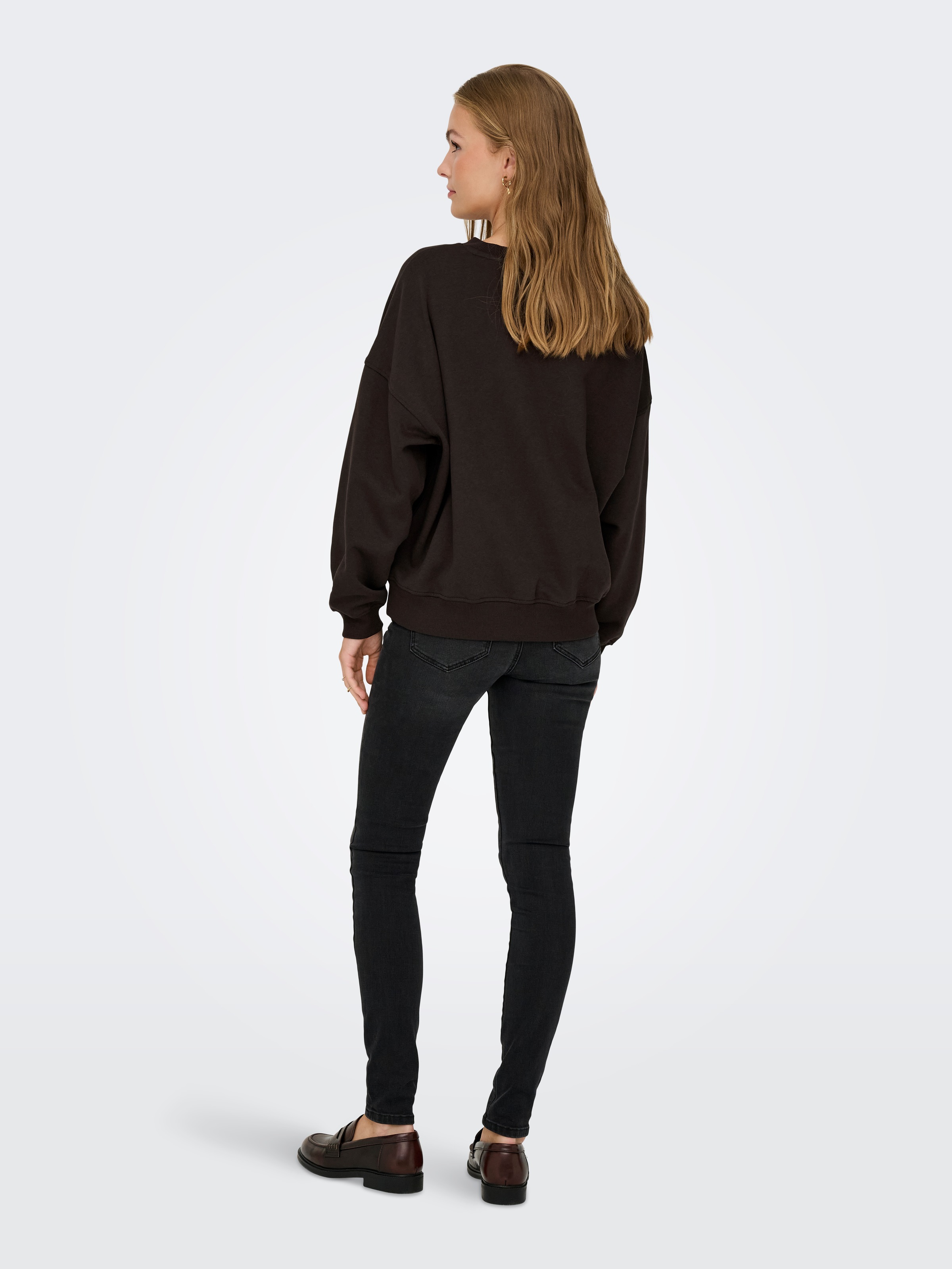 JDY Sweatshirt »JDYMESA L/S O-NECK EMB SWEAT JRS NOOS«, Baumwollmischung, regular fit
