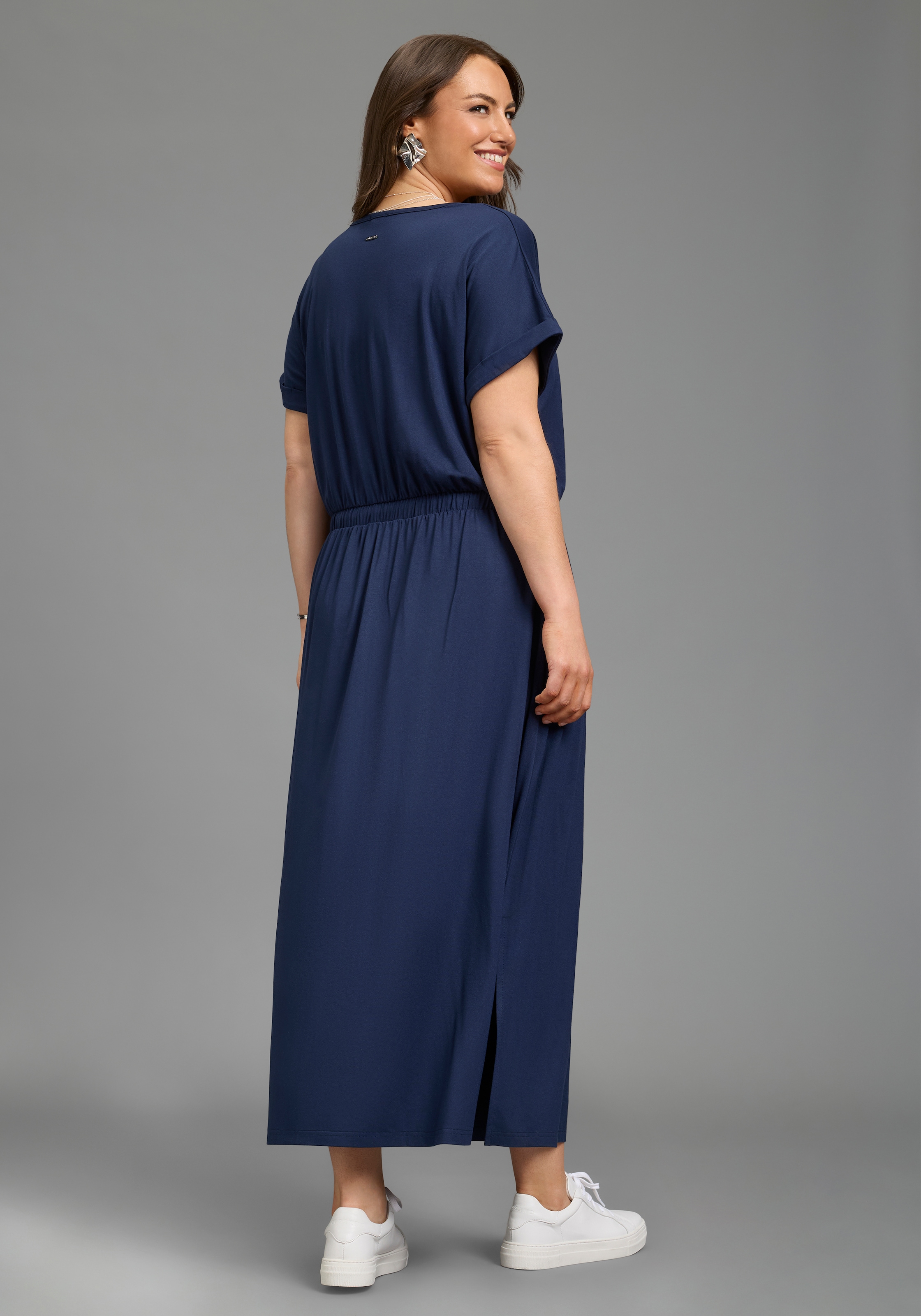 Laura Scott CURVE Jerseykleid Eingrifftaschen in Midilänge, V-Ausschnitt, praktische Eingrifftaschen