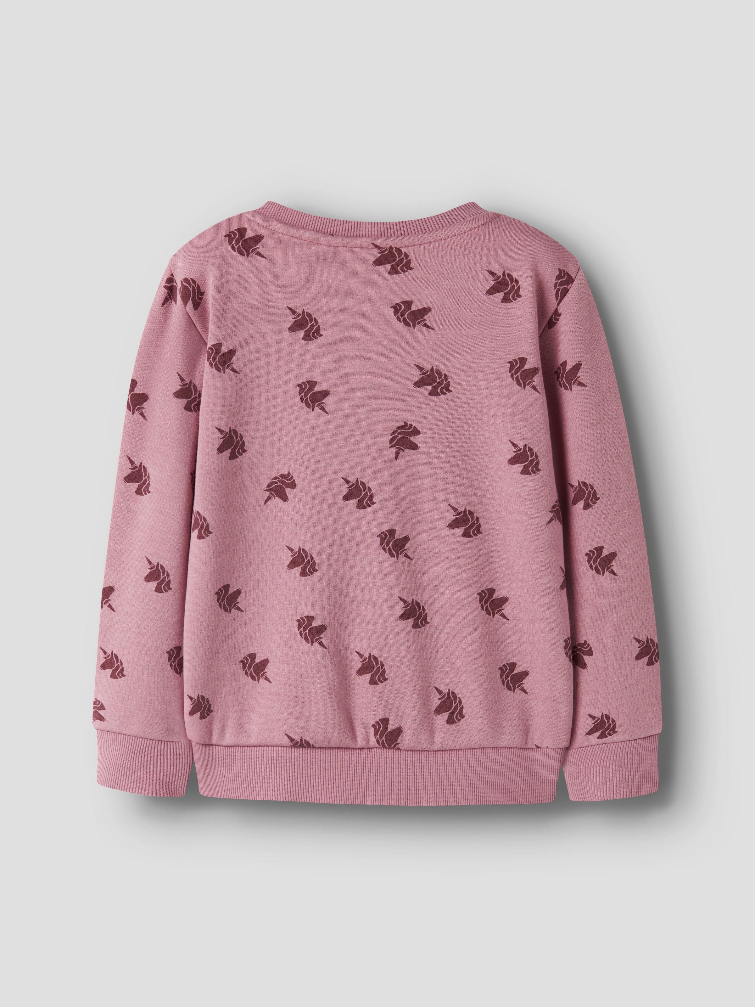 Name It Sweatshirt »NMFDAVINA LS SWEAT FLEECE BRU NOOS«, in klassischer Form und mit tollem Alloverprint
