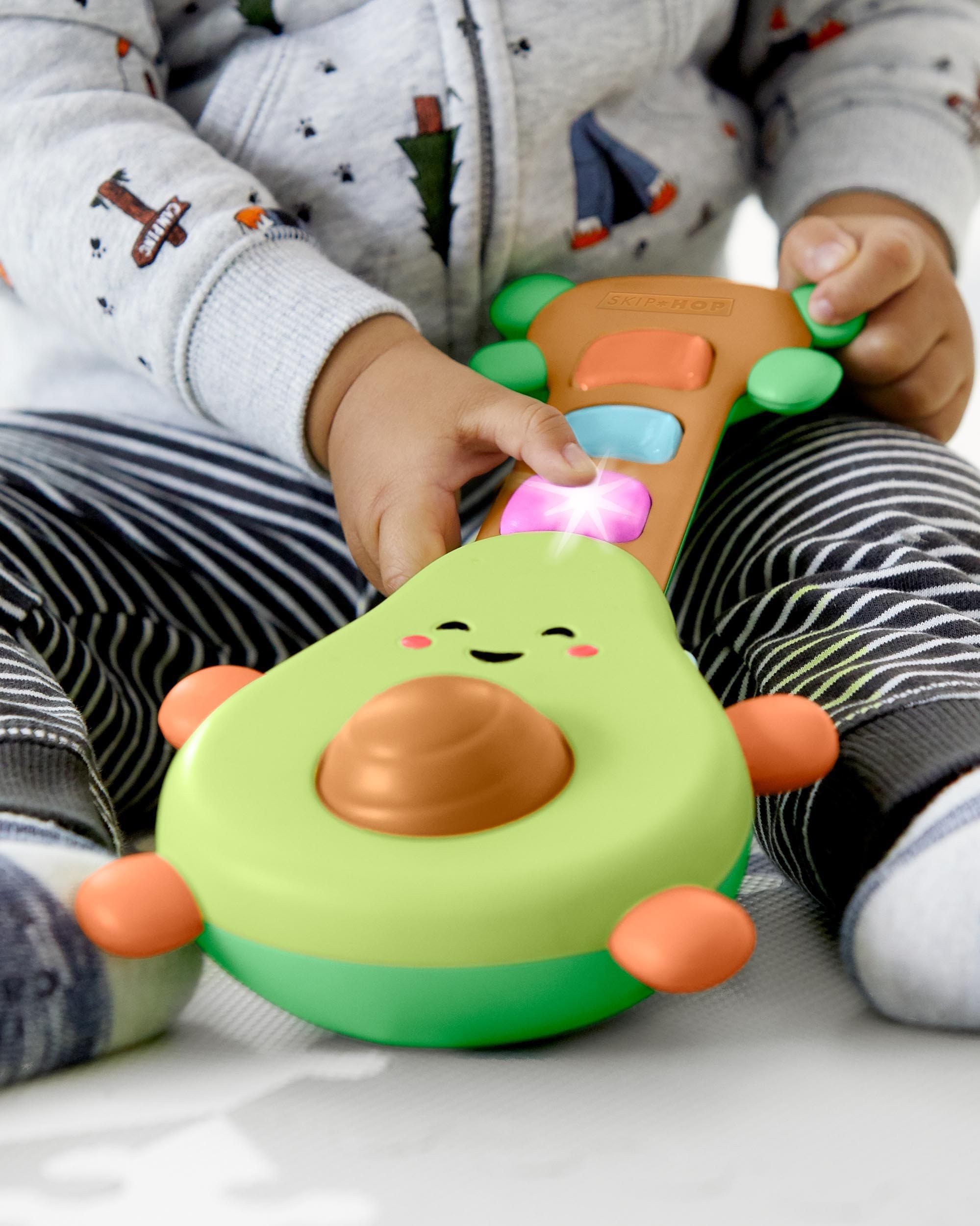 Skip Hop Spielzeug-Musikinstrument »Rock-A-Mole Avocado Gitarre«