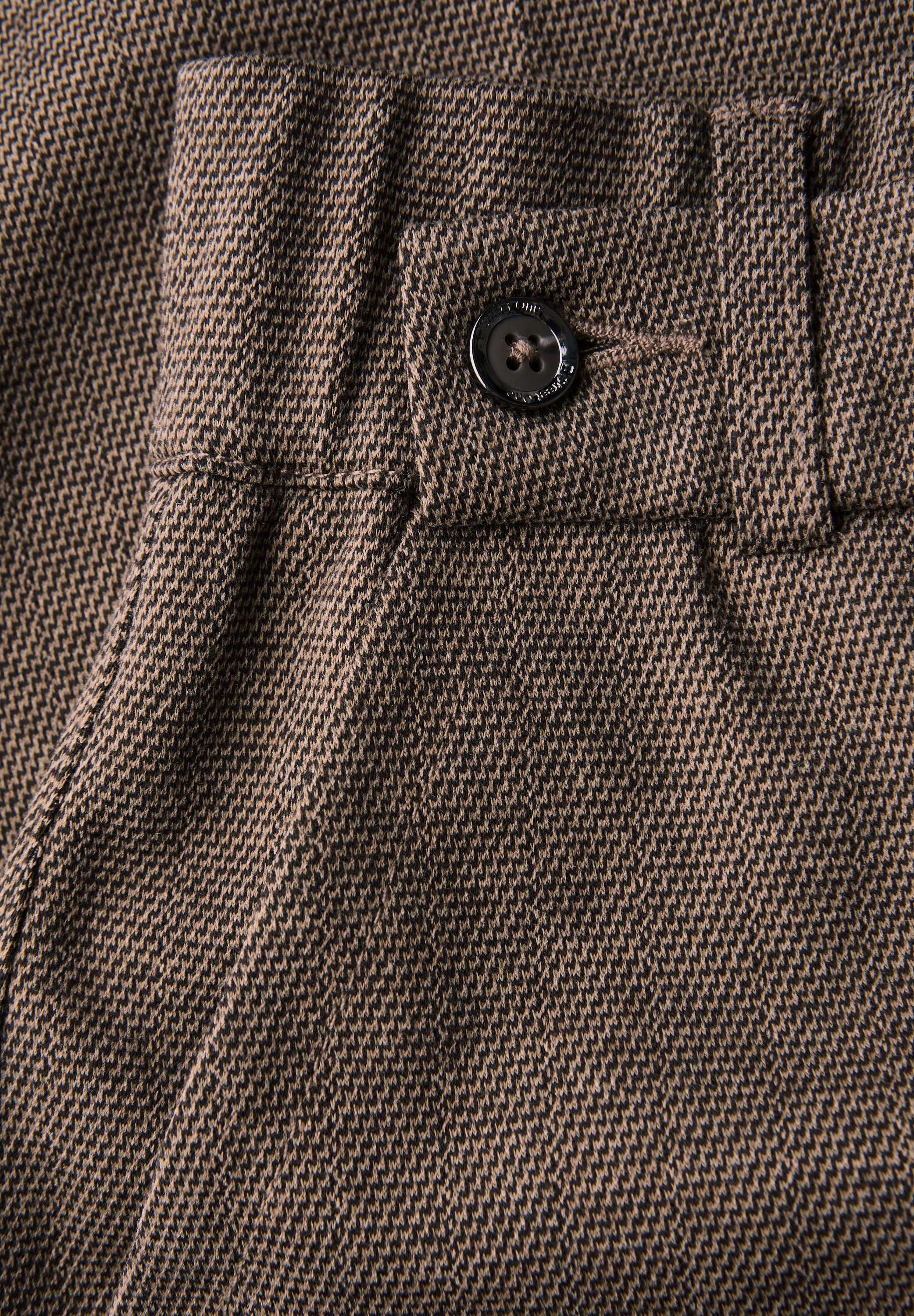 STREET ONE Stoffhose, mit Taschen