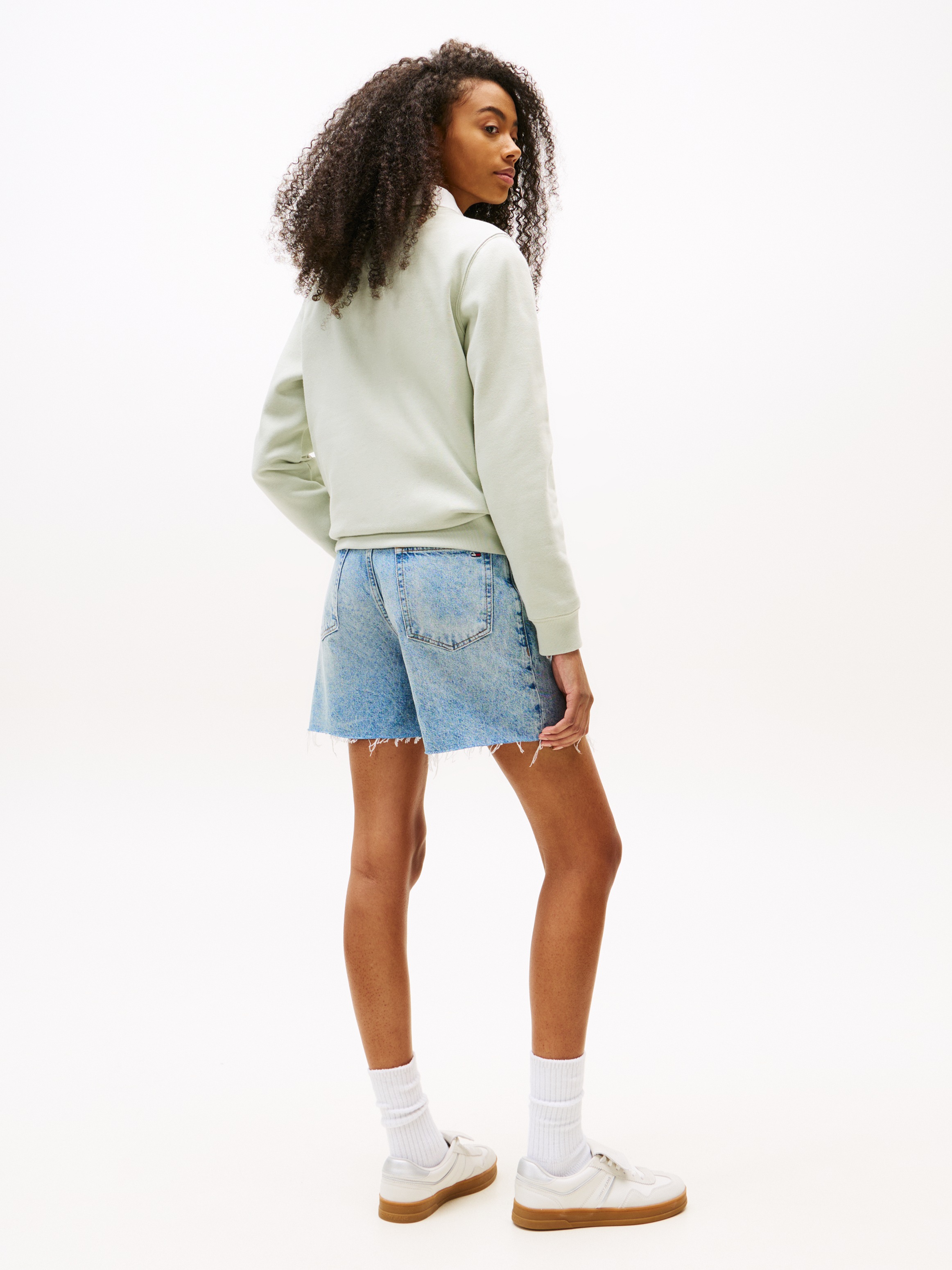 Tommy Jeans Sweatshirt »TJW REG S FLAG CREW«, mit Logostickerei