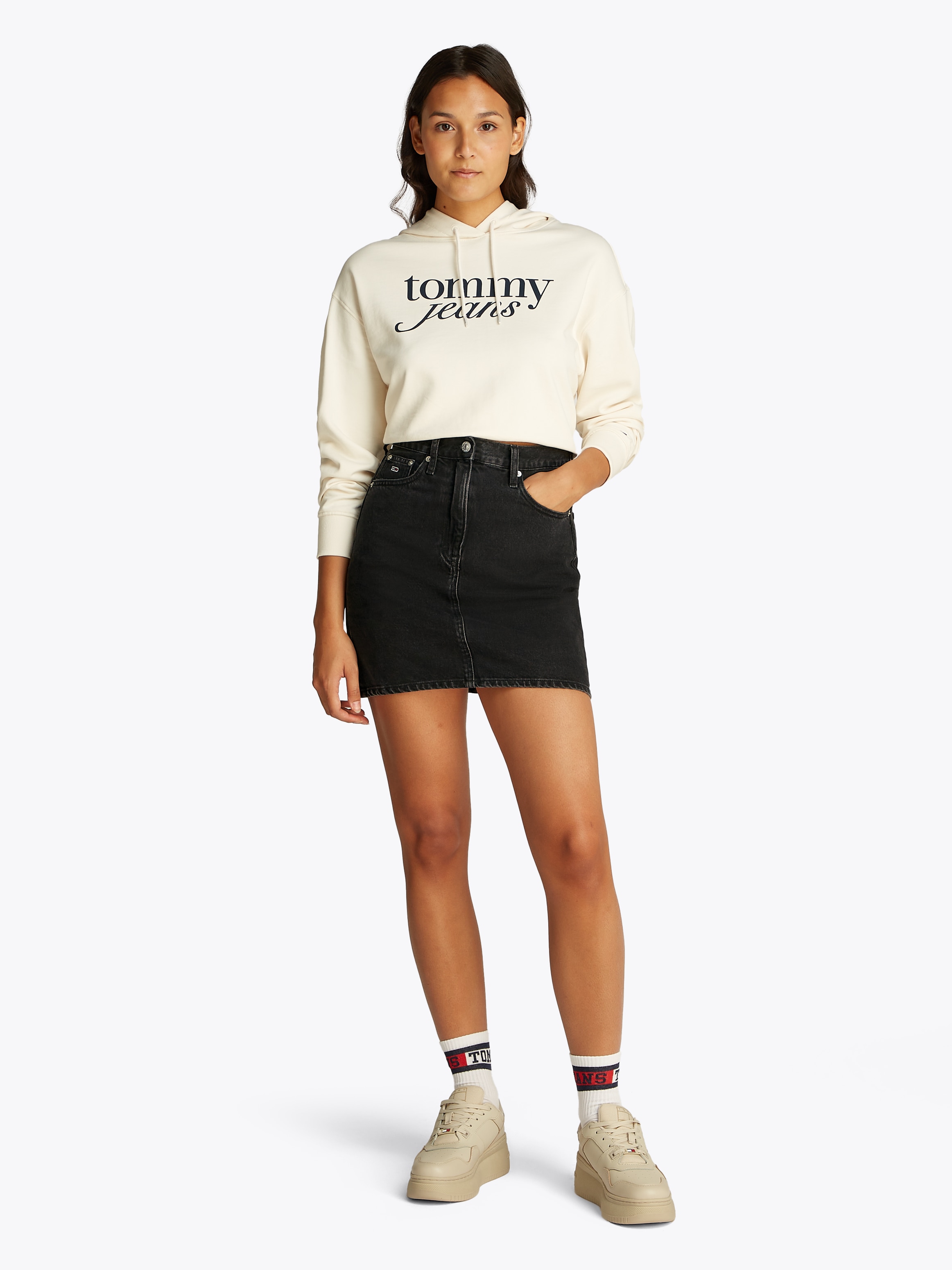 Tommy Jeans Jeansrock »MOM SKIRT BI8080«, in schwarzer Waschung, in Mini-Länge