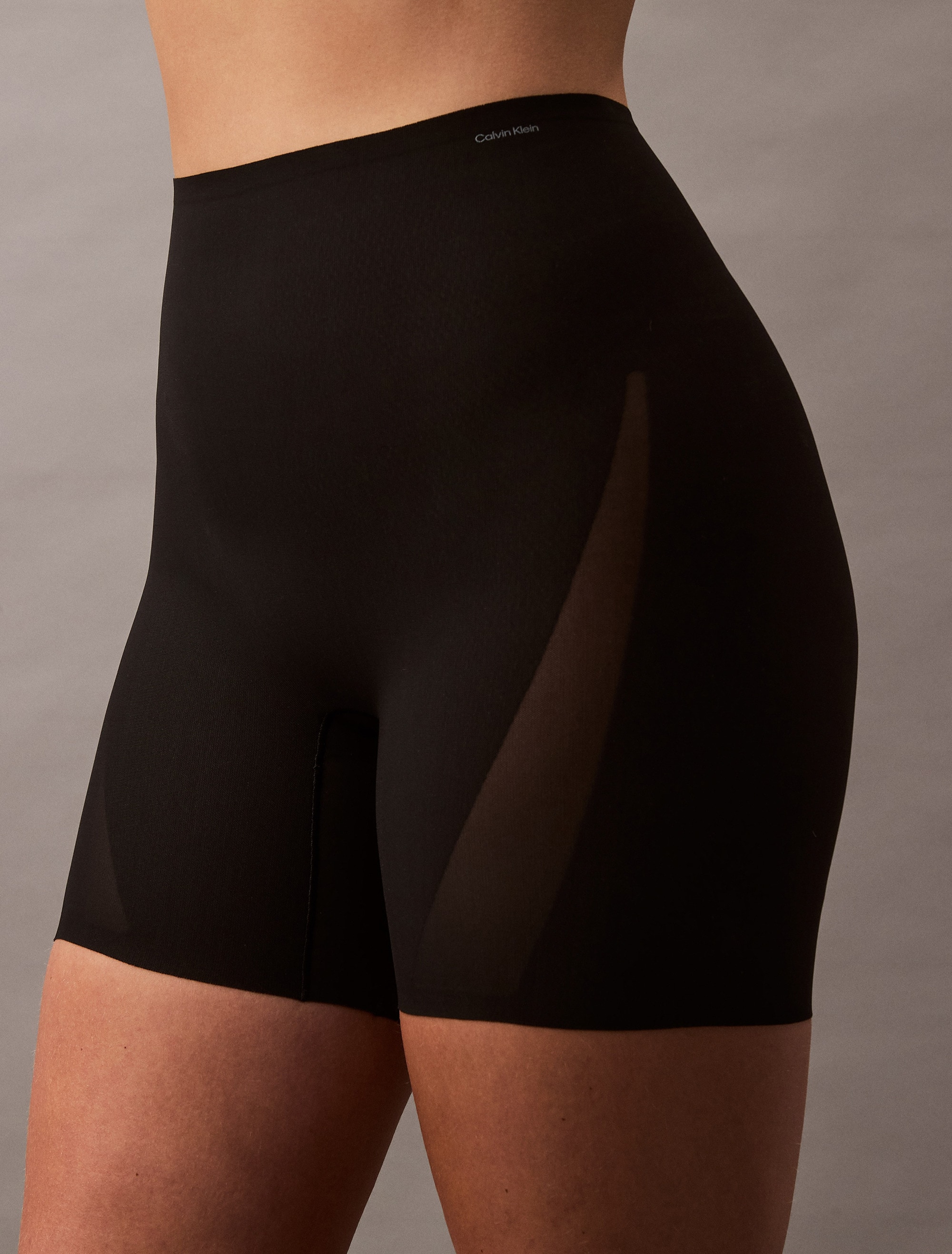Calvin Klein Underwear Formpants »SCULPT FIRM THIGH SLIMMER SHORT«, mit Mesh-Einsätzen, shapewear