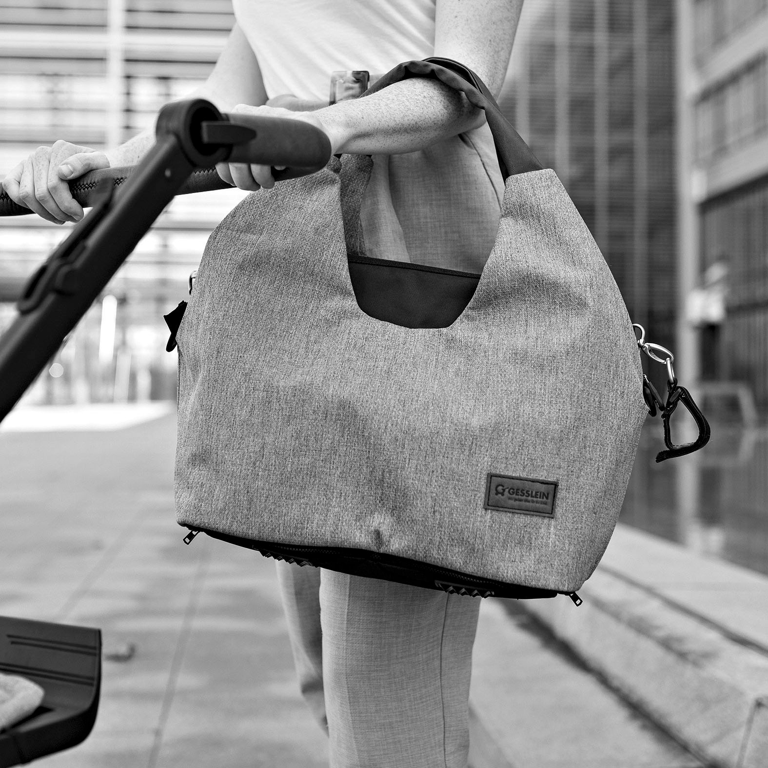 Gesslein Wickeltasche »N°5, steingrau«, mit Wickelauflage und Flaschenhalter, Made in Germany
