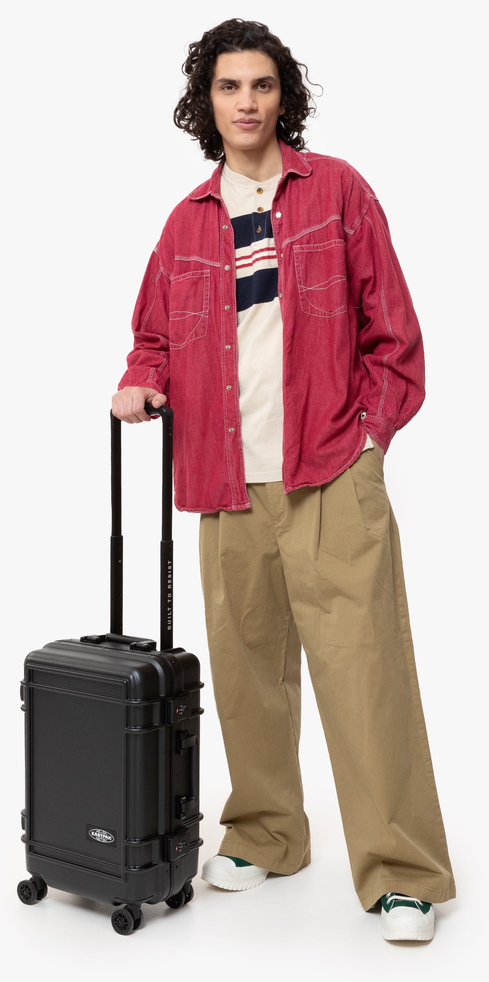 Eastpak Hartschalen-Trolley »RESIST'R CASE S BRUSHED METAL mit 30 Jahren Garantie«, 4 Rollen, Reisegepäck Handgepäck-Koffer TSA-Zahlenschloss