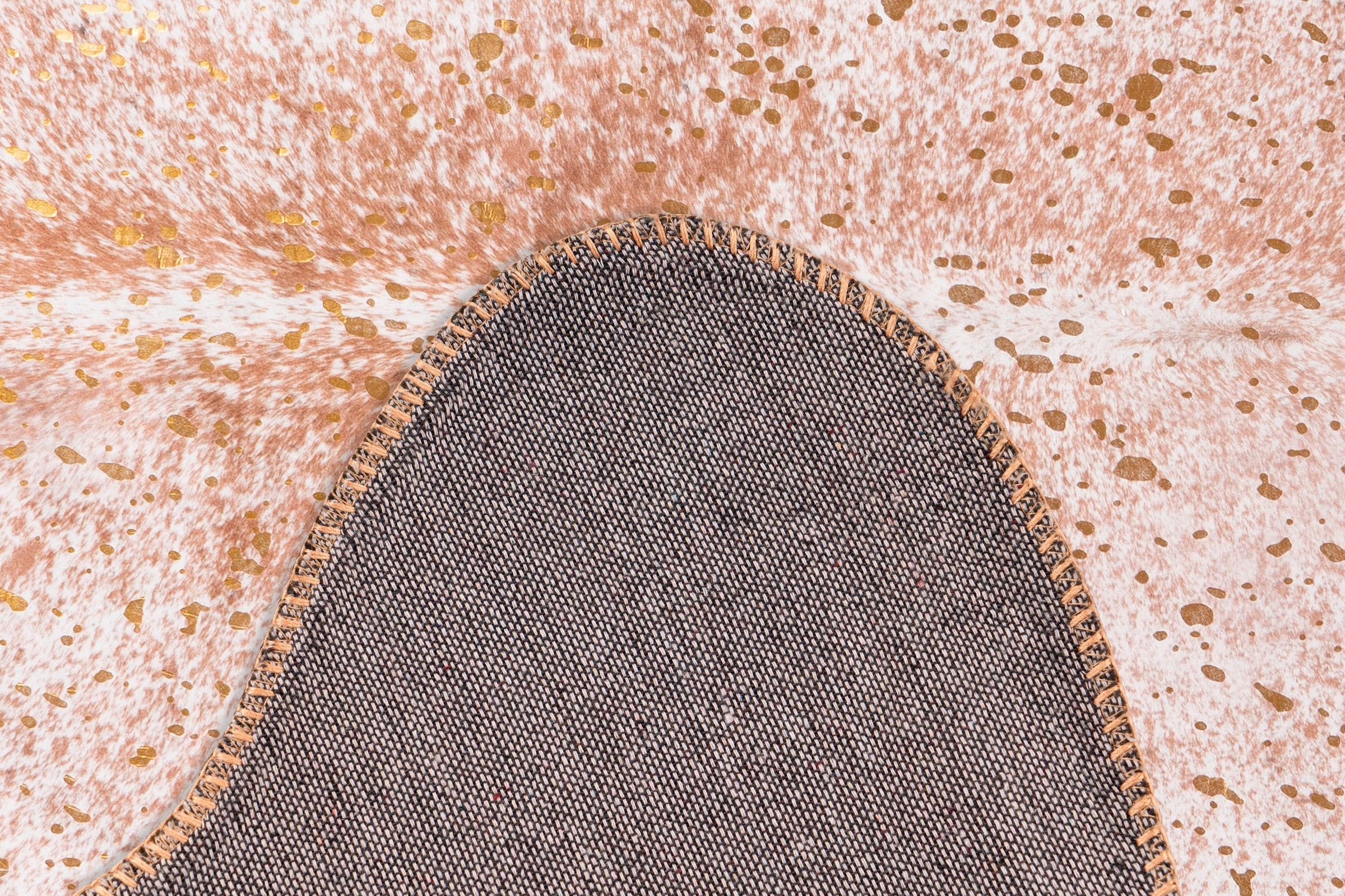 calo-deluxe Teppich »Loreta 100«, fellförmig, 6 mm Höhe, Kunstfell, Wohnzimmer
