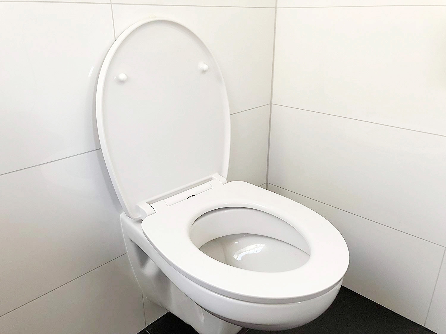 ADOB WC-Sitz »Cat«, Absenkautomatik, zur Reinigung auf Knopfdruck abnehmbar