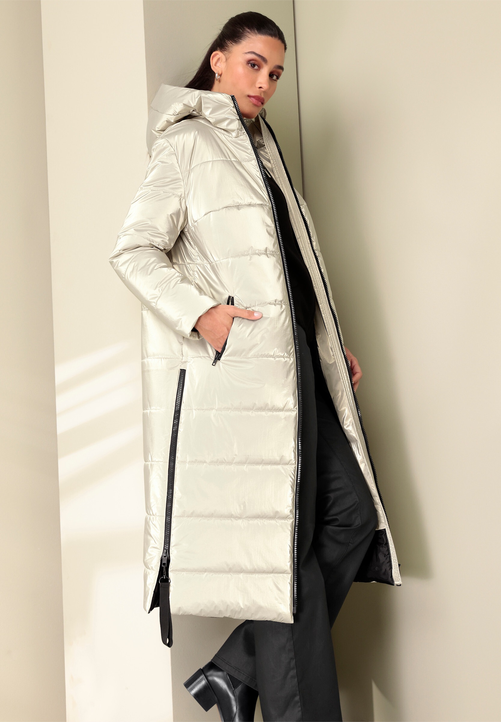 heine Langjacke »Steppmantel Steppmantel in Metallic-Optik« mit Kapuze