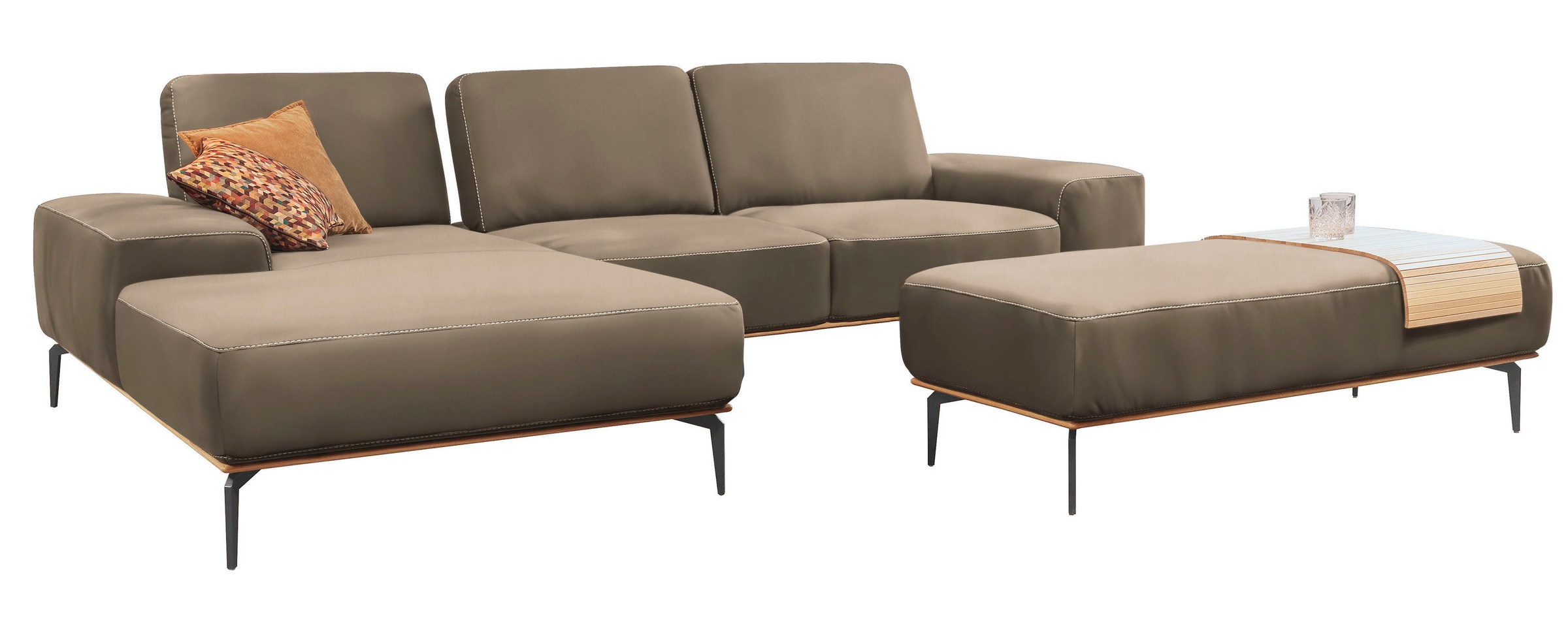 W.SCHILLIG Ecksofa »run, Designsofa mit tollem Sitzkomfort, bequem, L-Form«, mit Holzsockel, Füße in Schwarz pulverbeschichtet, Breite 319 cm