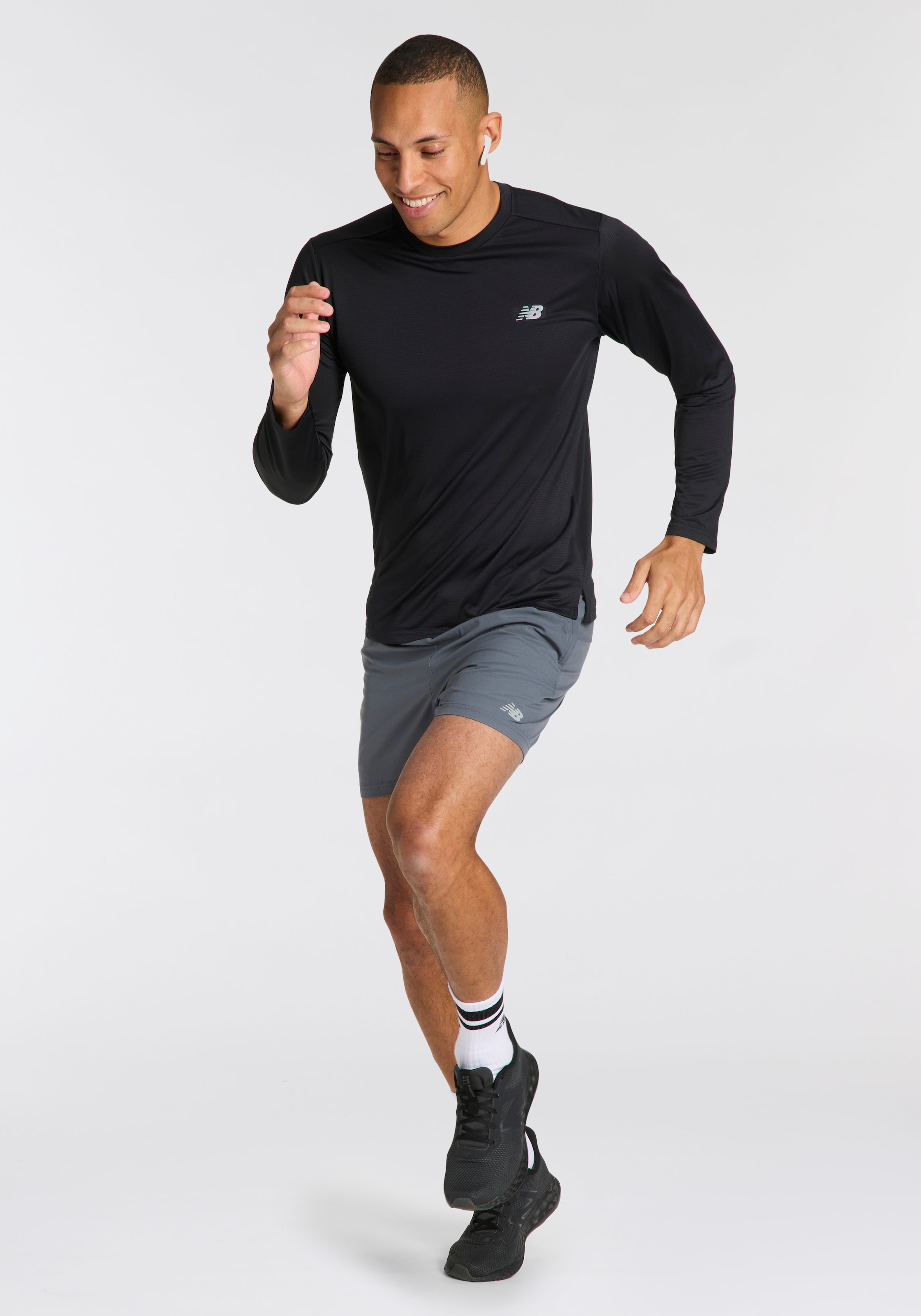 New Balance Laufshorts »Sport Essentials Short 5"«