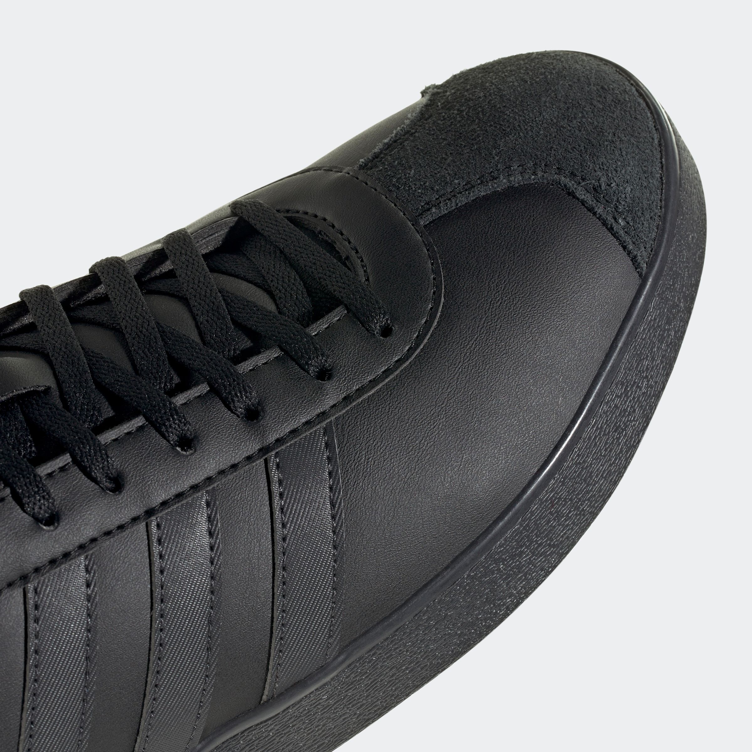 adidas Performance Sneaker »MERCEDES - AMG PETRONAS FORMULA ONE TEAM VL COURT«  Mercedes AMG Motorsport