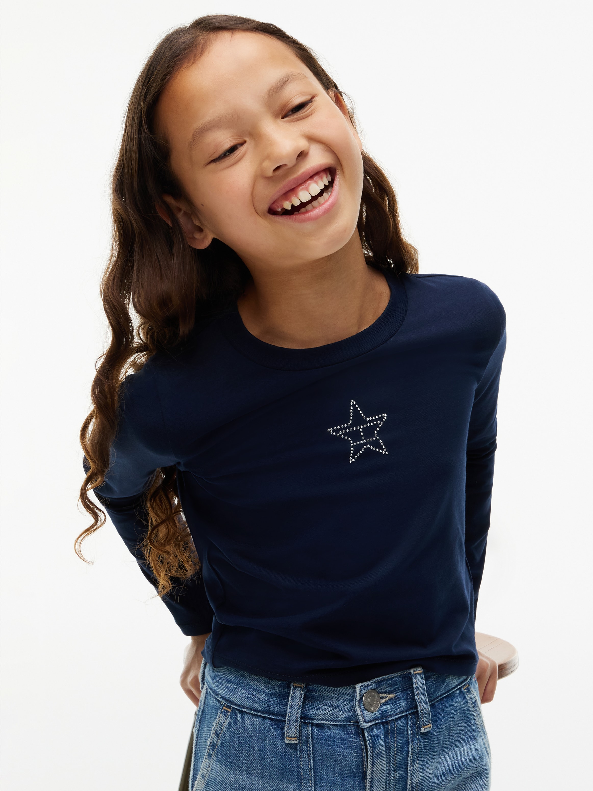 Tommy Hilfiger Langarmshirt »STUD STAR FITTED TEE LS« Glitzer-Druck, Baumwoll-Mix, Kinder bis 16 Jahre