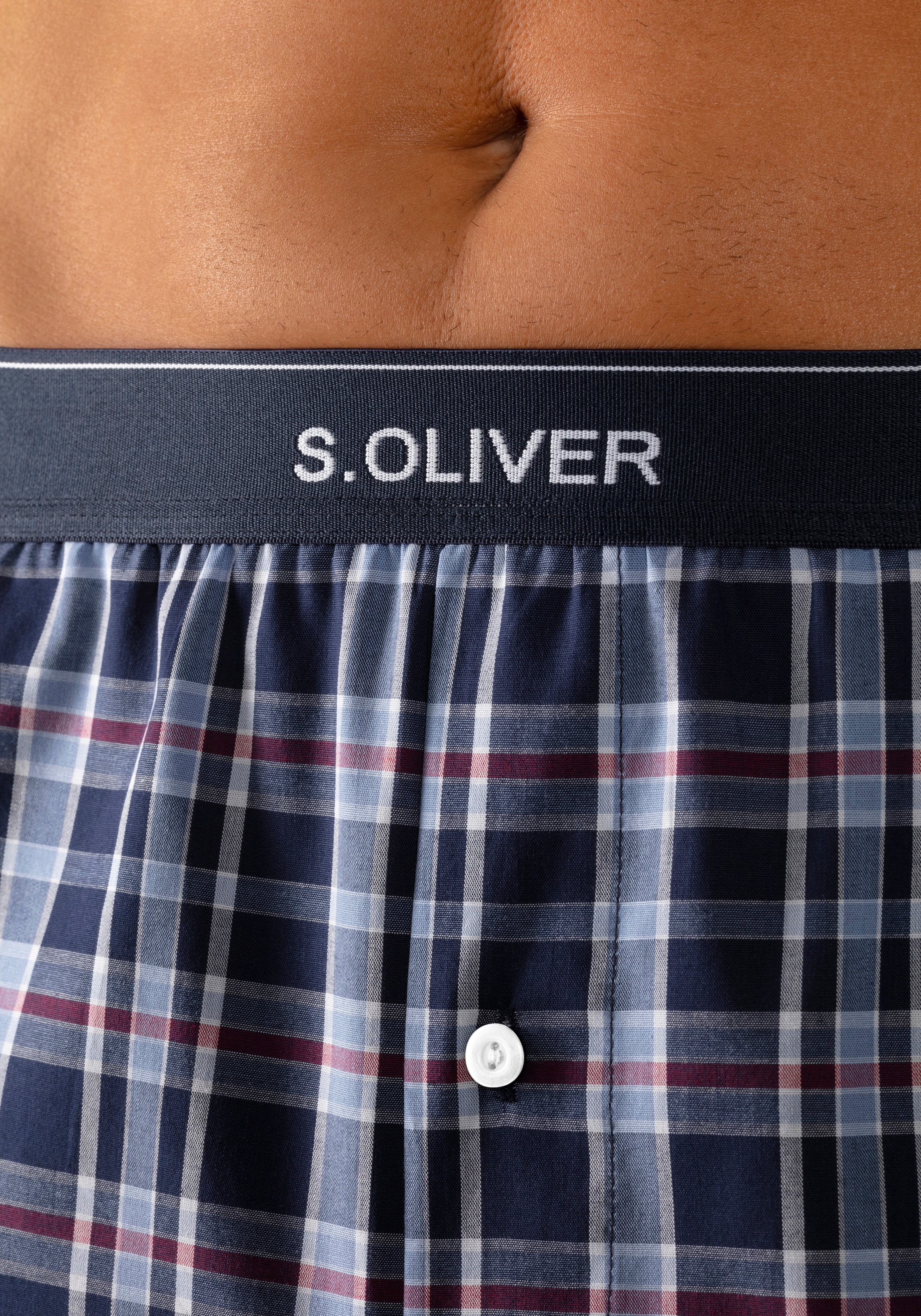 s.Oliver Webhose, mit Markenlogo im Bund