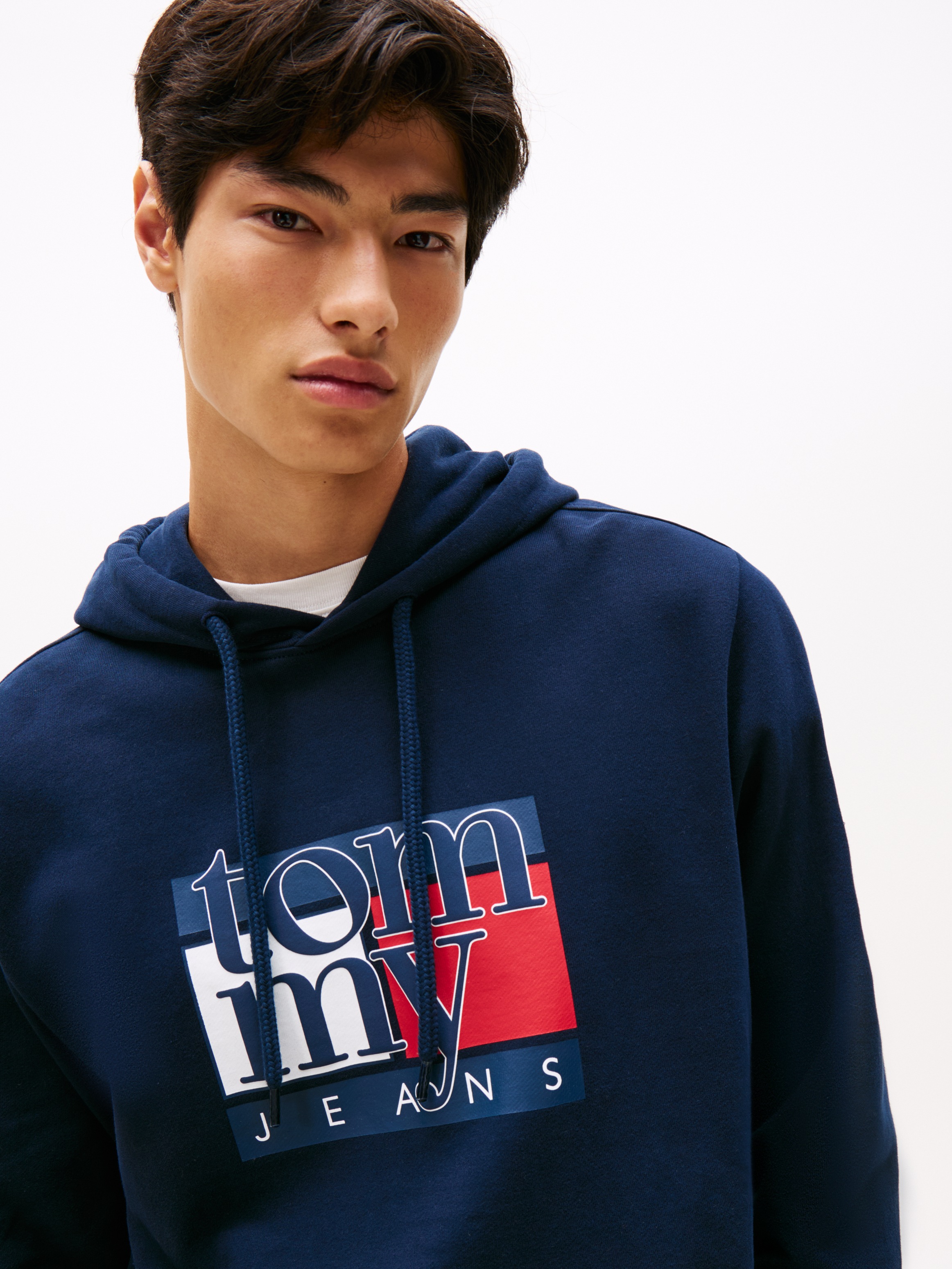 Tommy Jeans Hoodie »TJM RWB FLAG«, Regular Fit, Sweatshirt, mehrfarbiger Print
