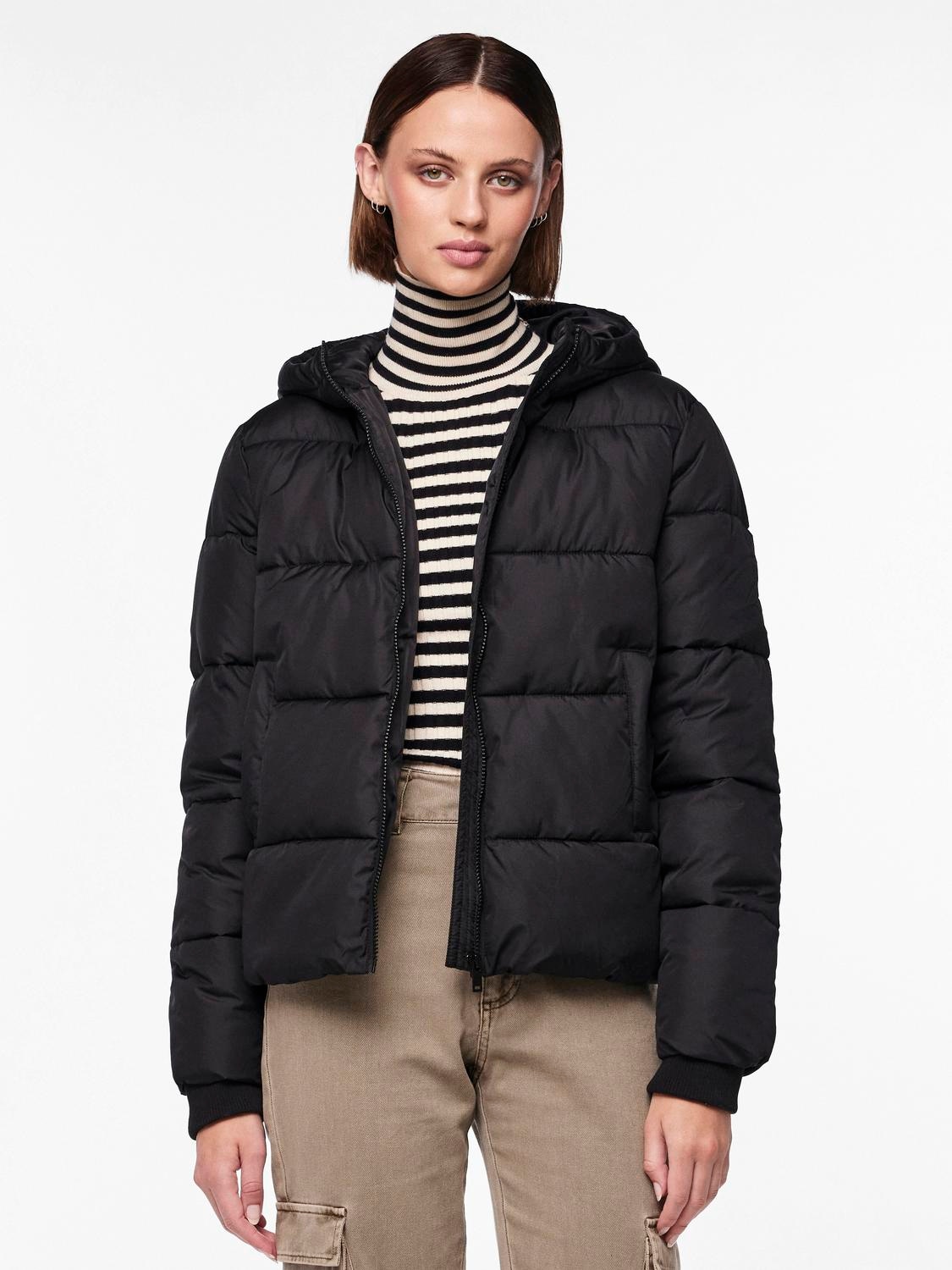 pieces Steppjacke »PCBEE NEW SHORT PUFFER JACKET NOOS BC«, mit Kapuze