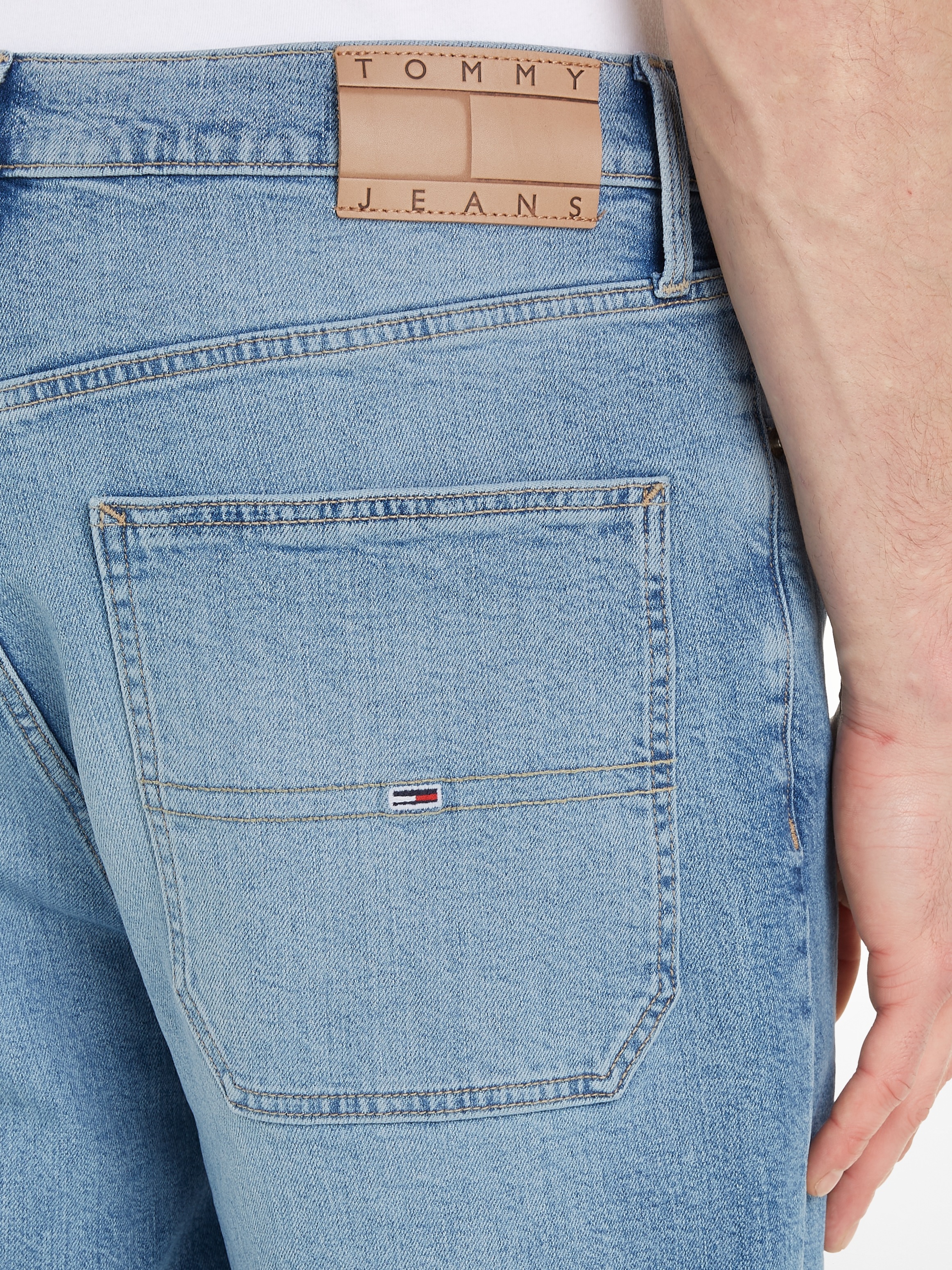 Tommy Jeans Straight-Jeans »SKATER JEAN«, im 5-Pocket-Style