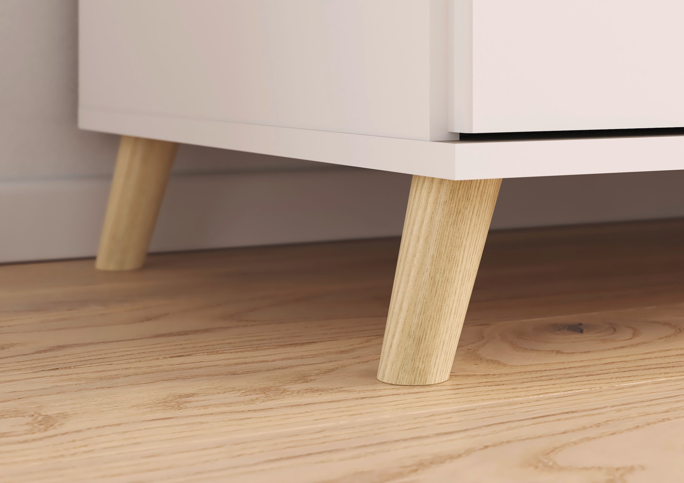 rauch Kleiderschrank »Skandi Kinderzimmer Bestseller Schlafzimmerschrank FALUN« Breite 92/137/182, Höhe 203 cm,  im modernen Skandi-Look, Füße/Griffe Eiche massiv MADE IN GERMANY