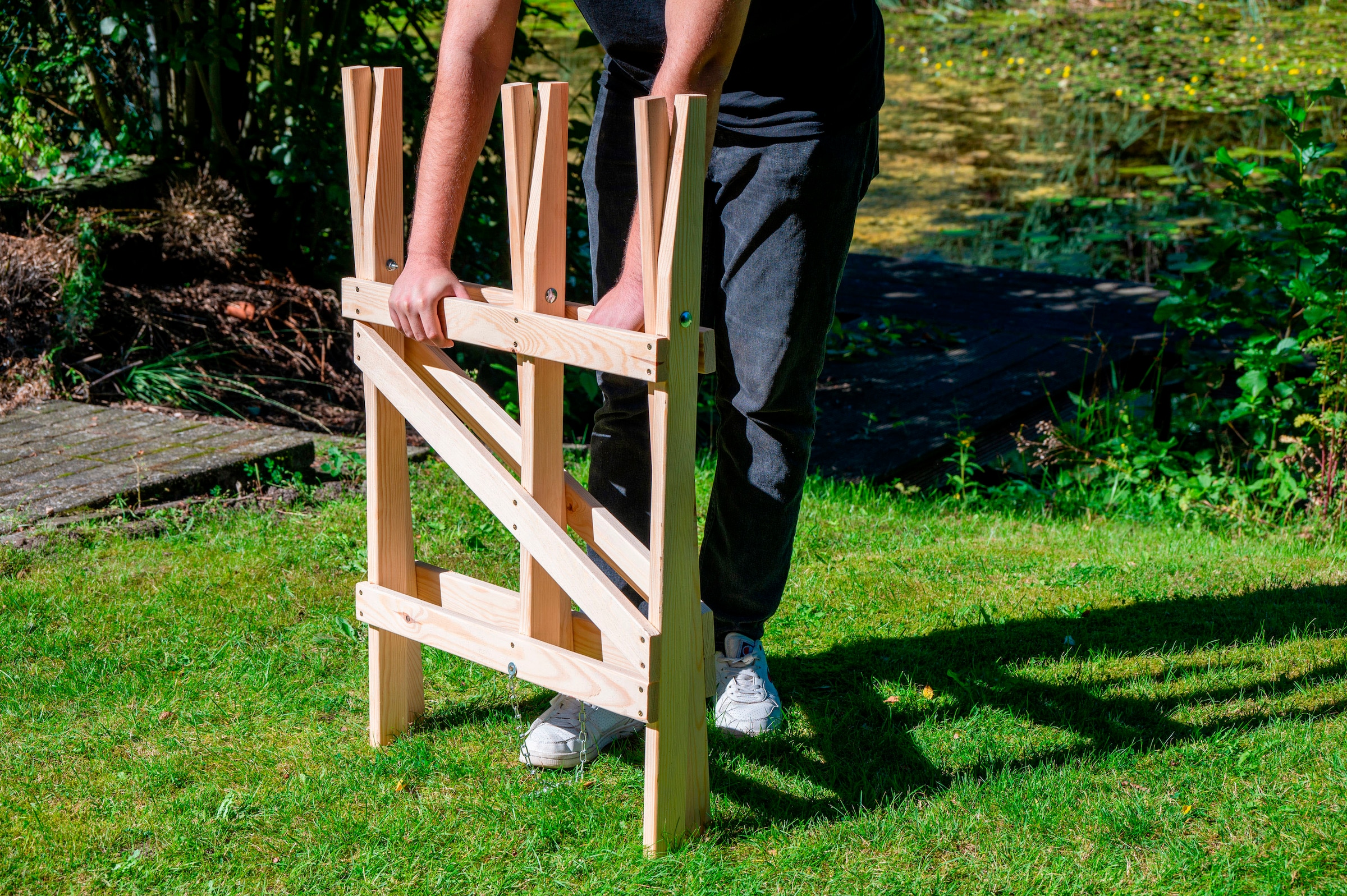 dobar Sägebock, aus Holz, klappbare Sägehilfe, 64 x 64 x 94 cm