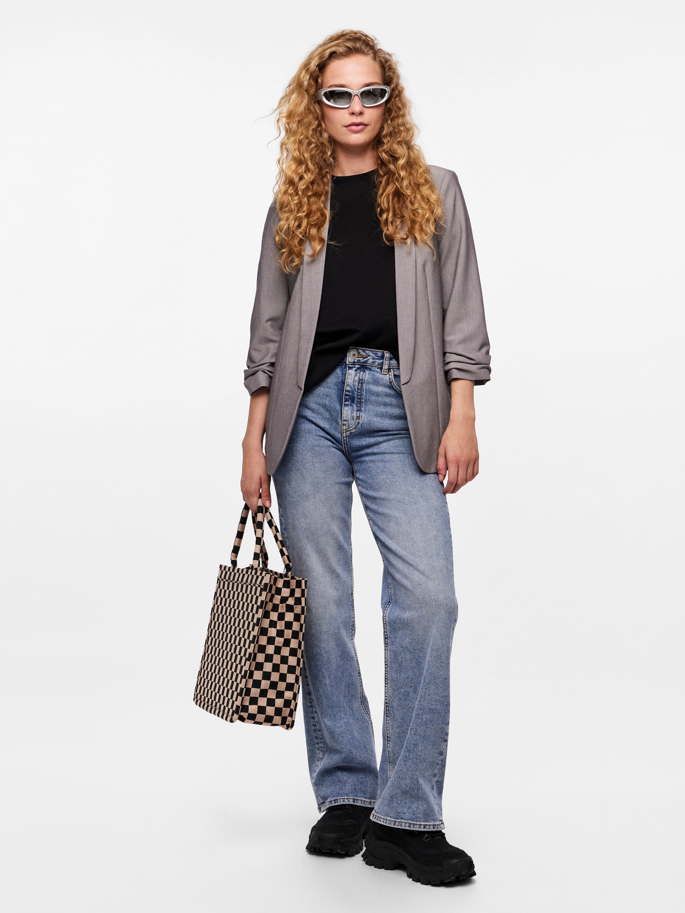 pieces Blusenblazer »PCBOSELLA 3/4 BLAZER NOOS« mit Faltendetail am Ärmel