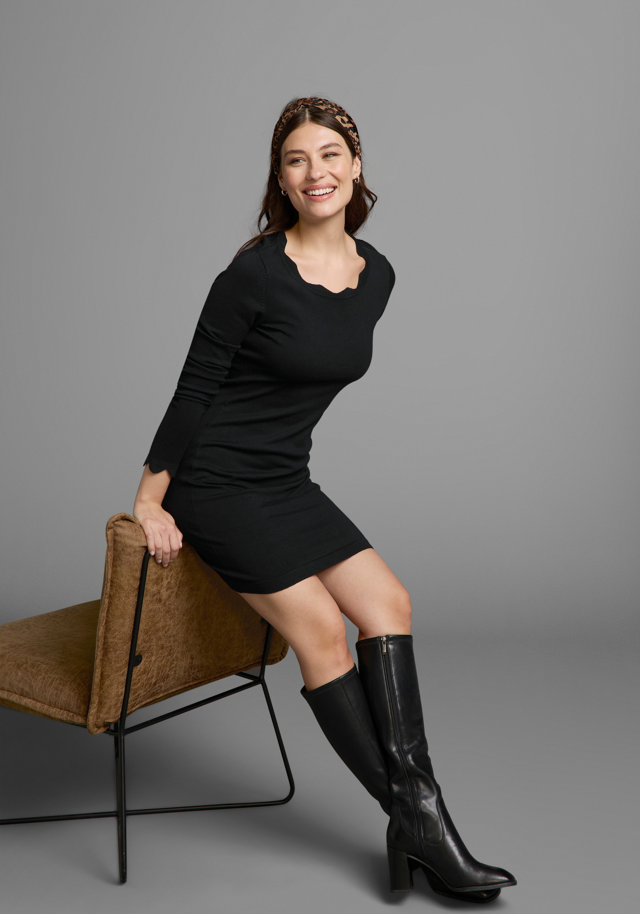 Laura Scott Strickkleid, kurzes Kleid, figurbetont, aus Viskosemischung, langärmlig