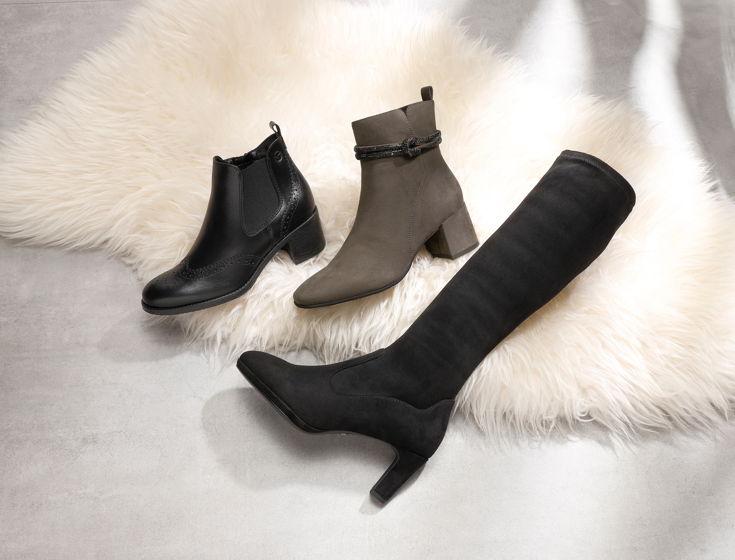 MARCO TOZZI Stiefelette, Blockabsatz, Businessschuh, Abendschuh in eleganter Karreeform