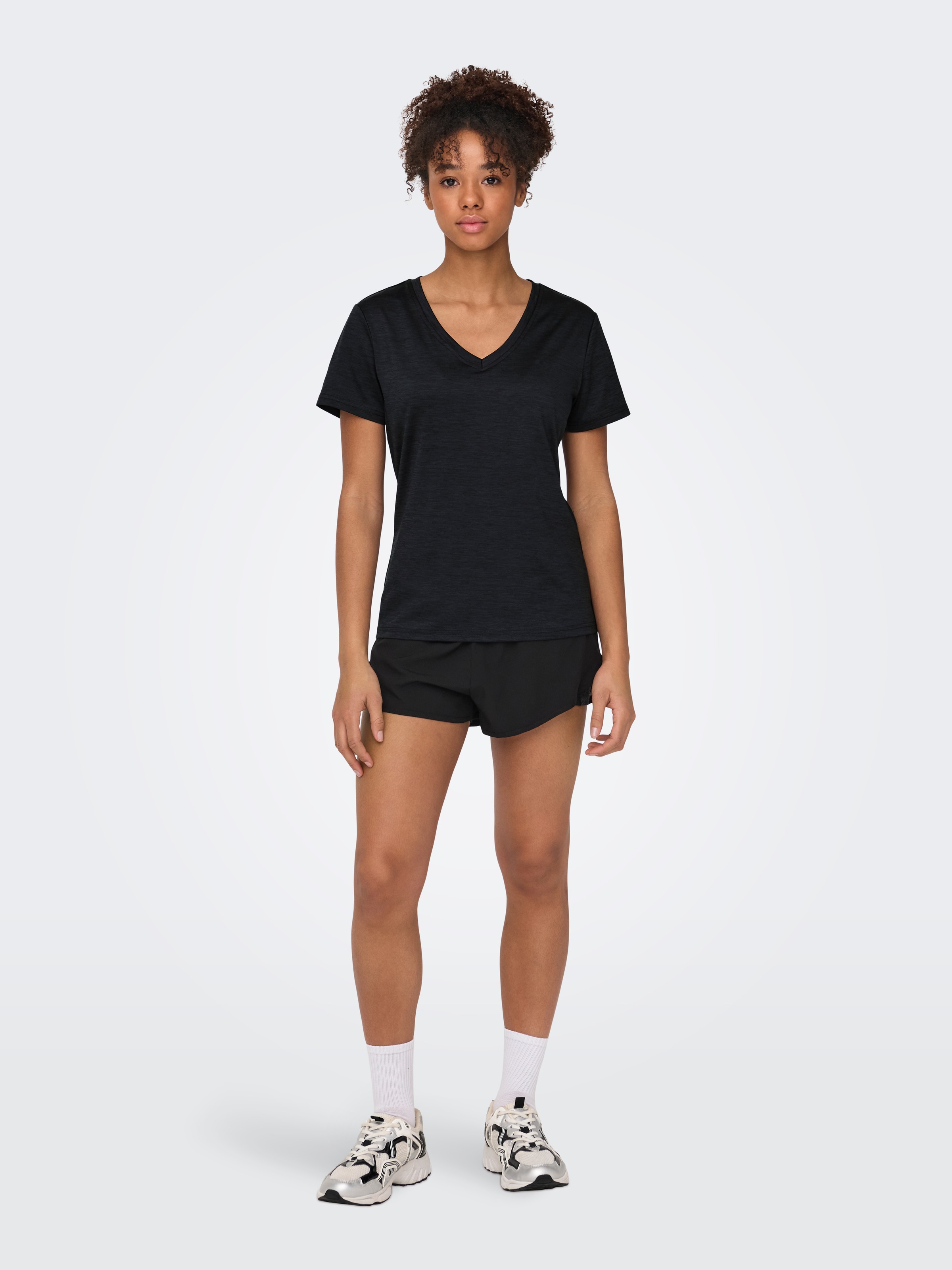 ONLY Play Trainingsshirt »ONPCORE LIFE VN SS REG TEE NOOS«, mit reflektierenden Details