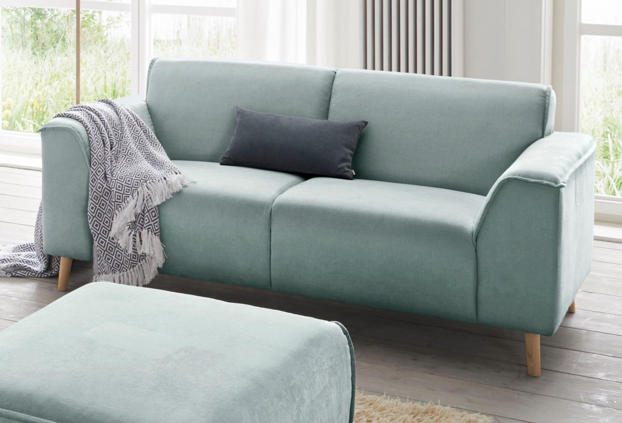 Home affaire 2-Sitzer "Janek Scandic Design, elegant und zeitlos" mit Federkern und Keder in scandinavischem Design