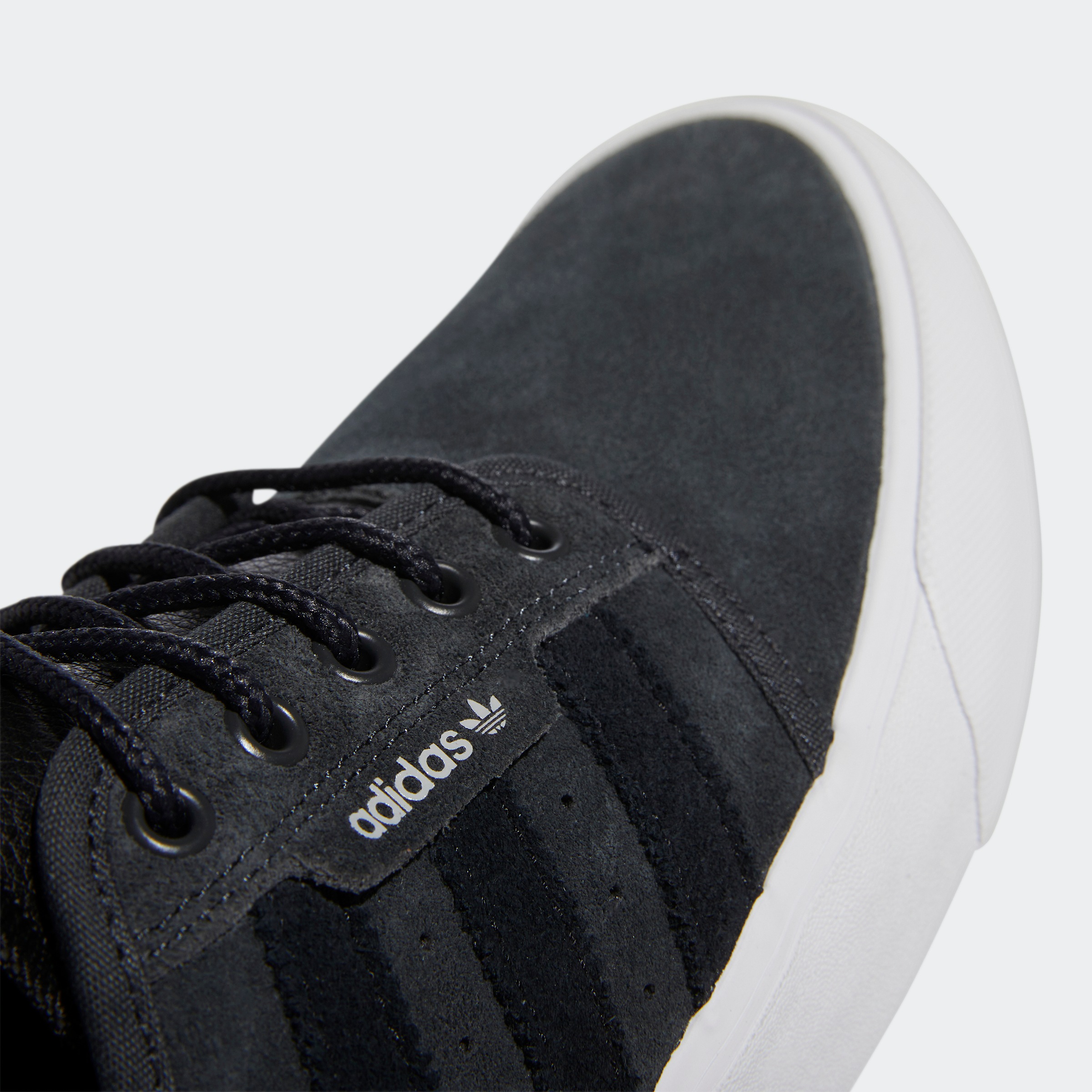 adidas Originals Sneaker »SEELEY XT«