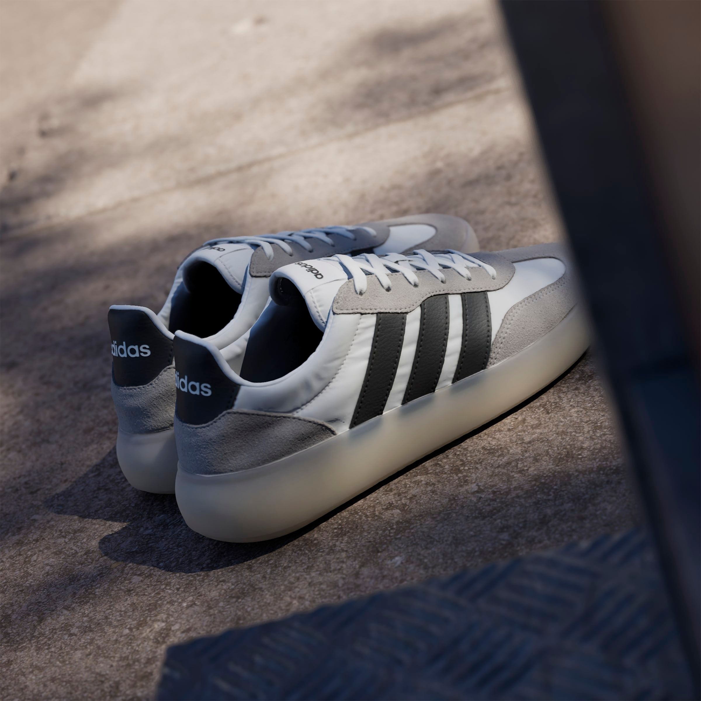 adidas Sportswear Sneaker »BARREDA DECODE«, Design auf den Spuren des adidas Handball Spezial