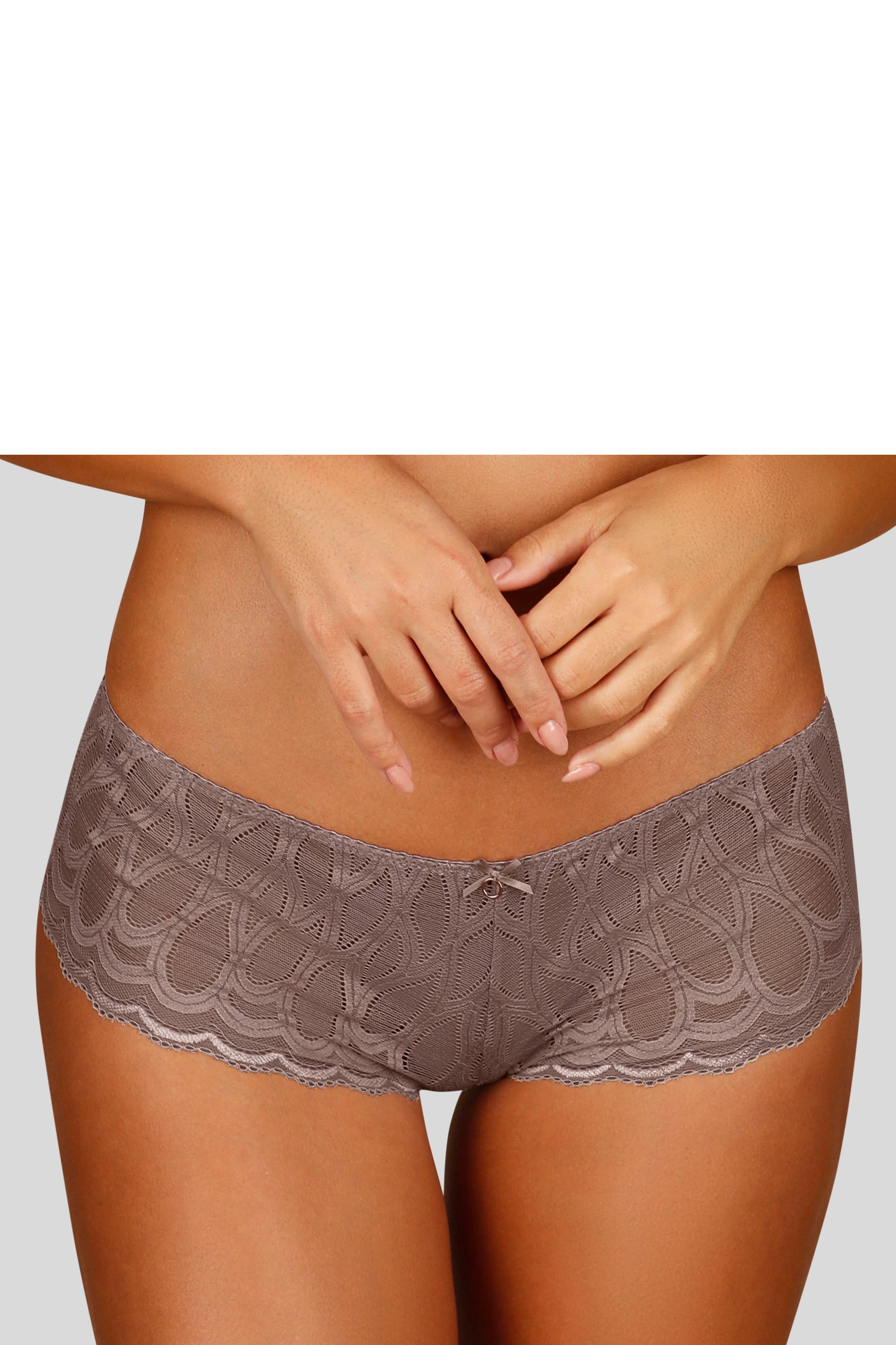 LASCANA Panty »Evita«, aus leicht transparenter Spitze