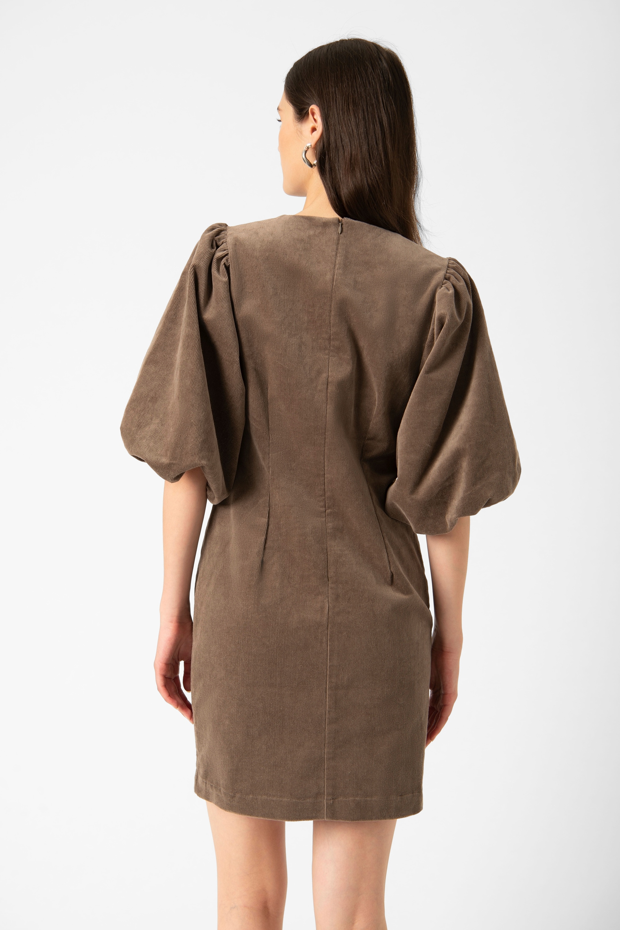 SOAKED IN LUXURY Midikleid »Damen Kleid SLHelle«