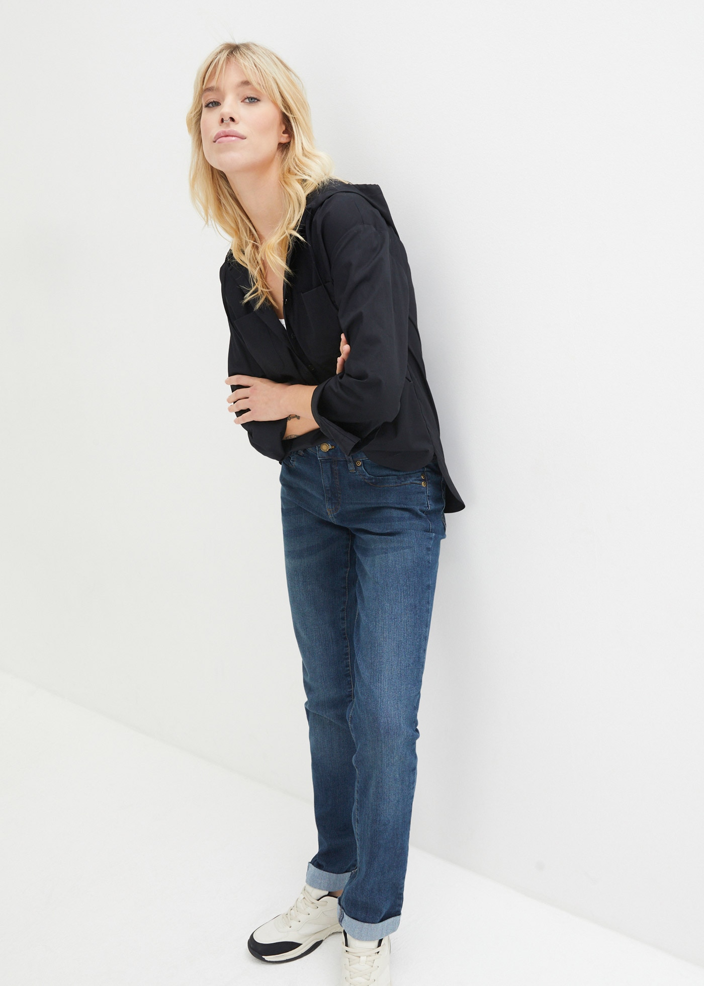 bonprix Straight-Jeans »Straight Jeans Mid Waist, Stretch« Regular Fit, mit Aufschlag, im Five-Pocket-Style